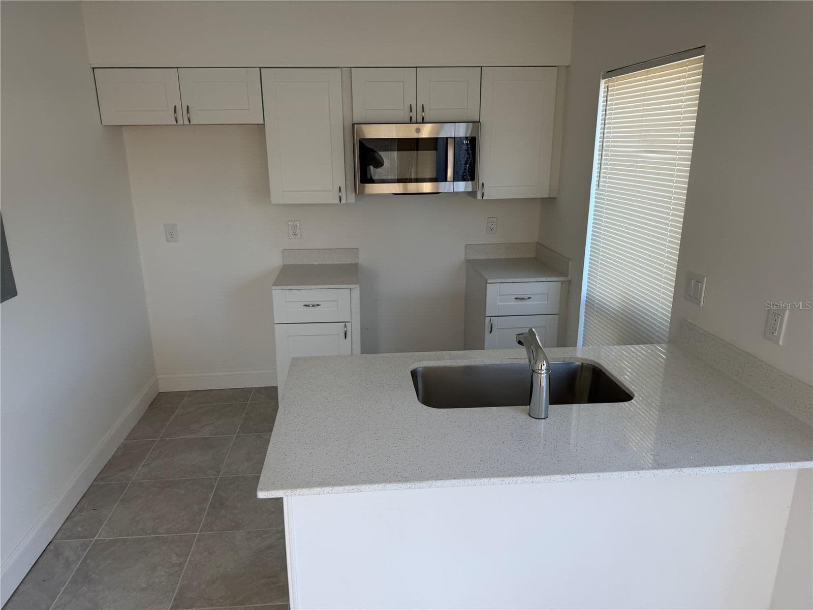 Duplex at 5425 SE 28TH LN, OCALA, photo 3 of 9