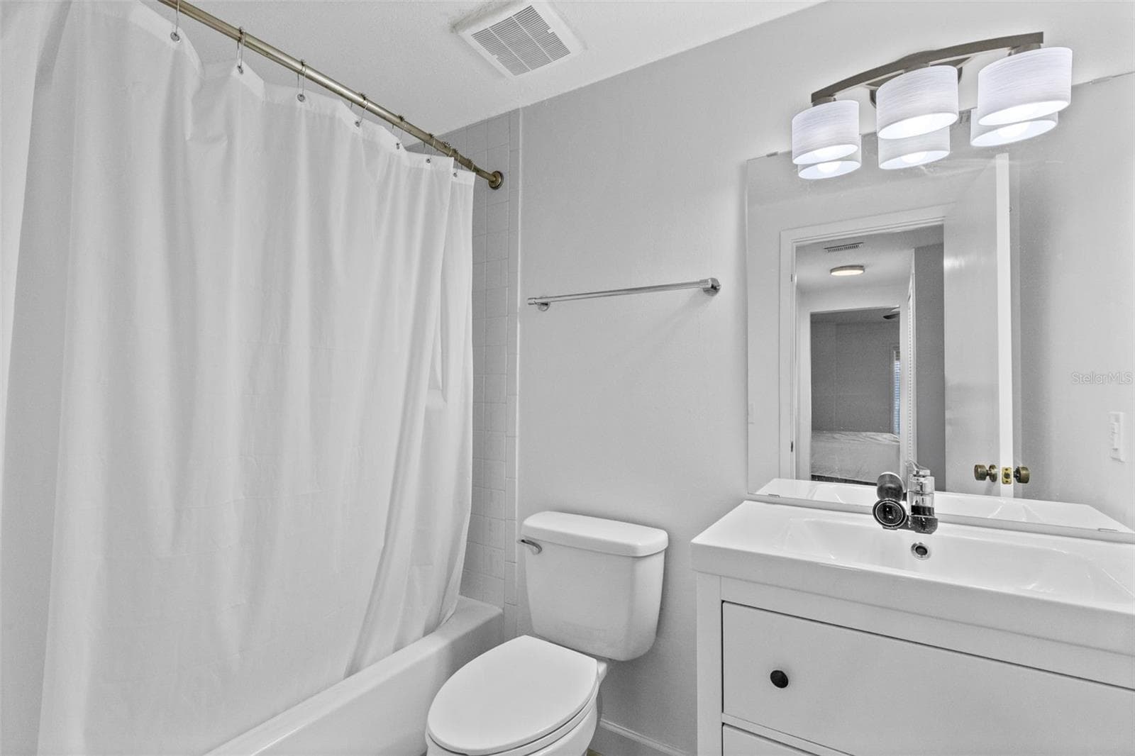 Condominium at 658 LAKE VILLAS DR, ALTAMONTE SPRINGS, photo 25 of 42