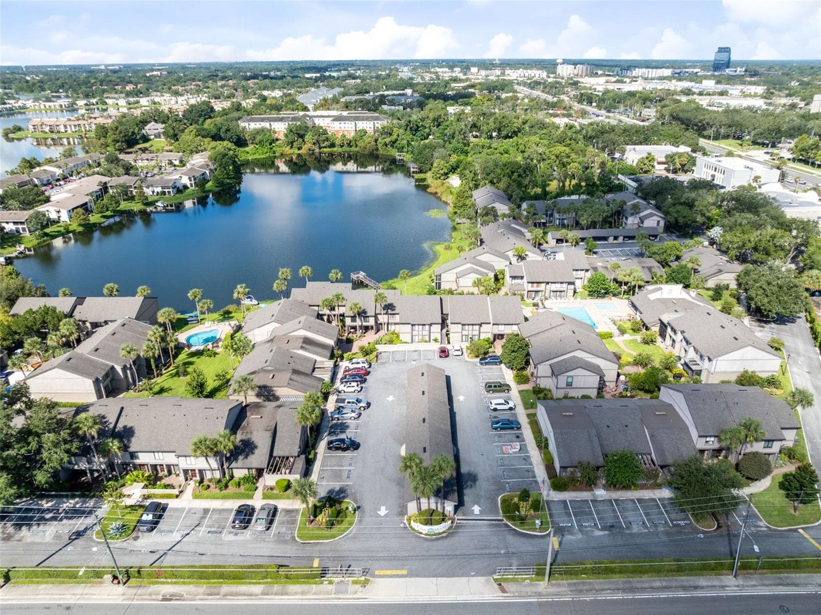 Condominium at 658 LAKE VILLAS DR, ALTAMONTE SPRINGS, photo 40 of 42