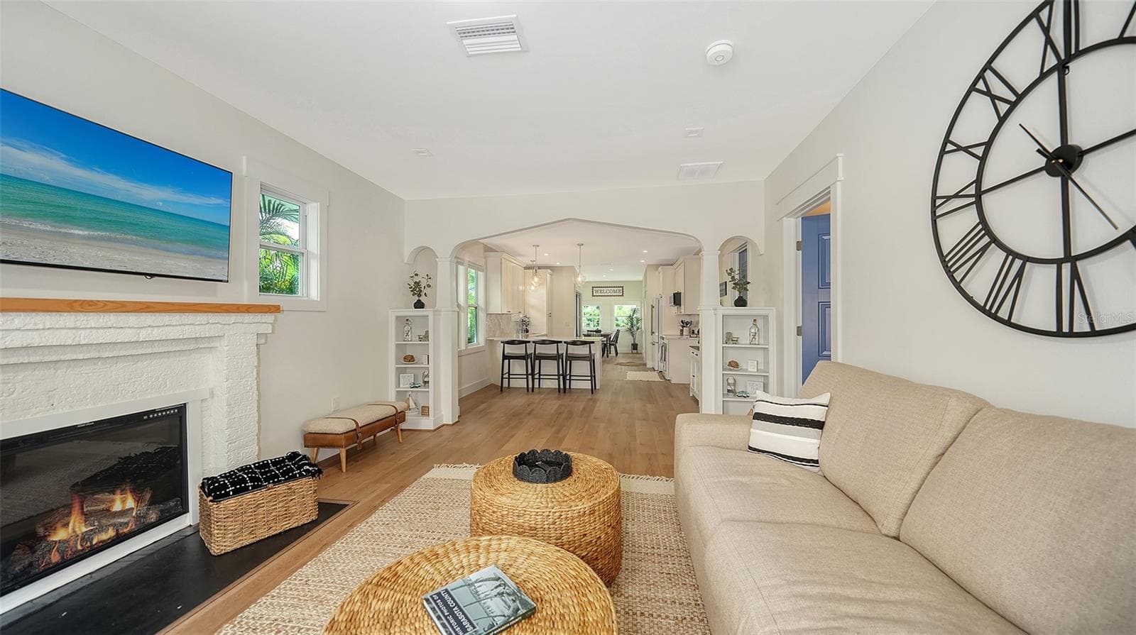 Single Family Residence at 2546 LOMA LINDA ST, SARASOTA, photo 8 of 55