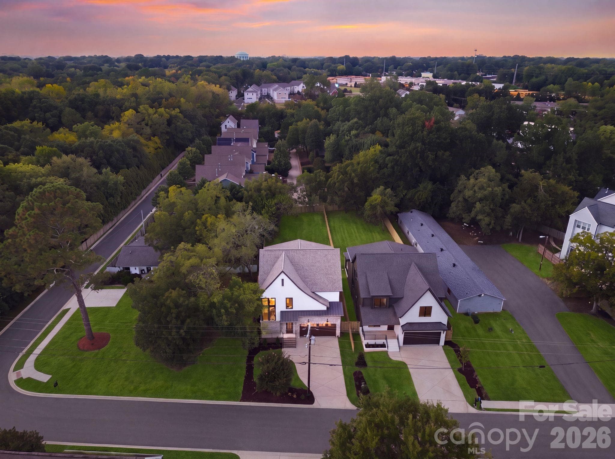 Aerial view - 1115 Lomax Avenue, Charlotte