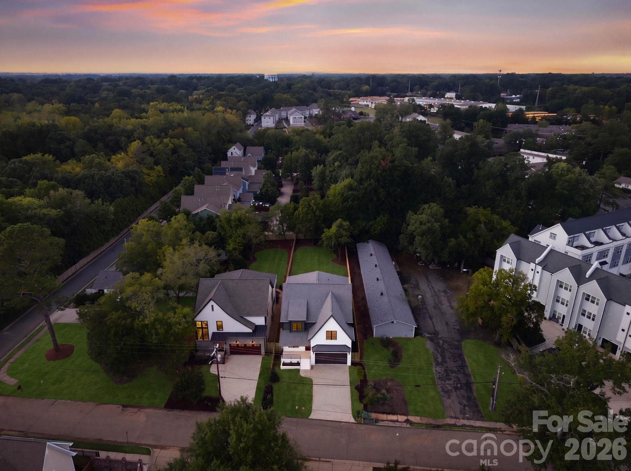 Aerial view - 1117 Lomax Avenue, Charlotte
