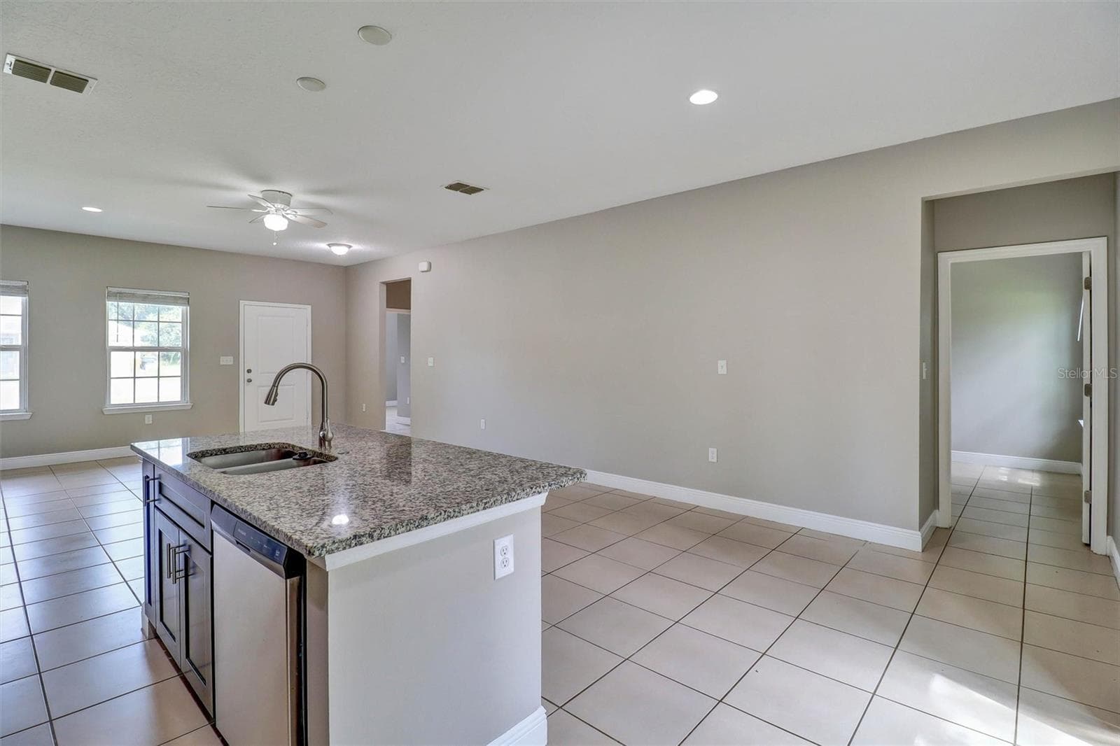 Single Family Residence at 528 FINCH LN, POINCIANA, photo 4 of 18