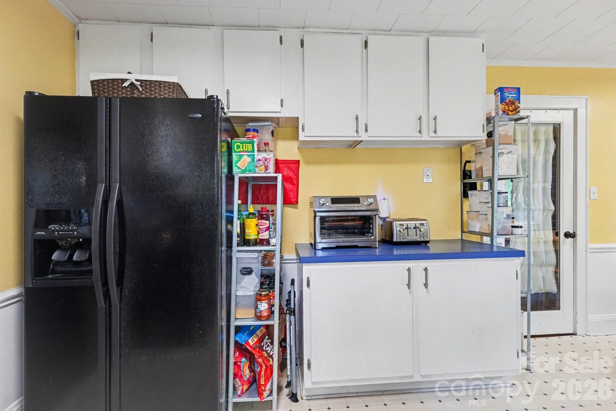 Single Family Residence at 226 Pleasant Hill Drive, Elkin, photo 16 of 46