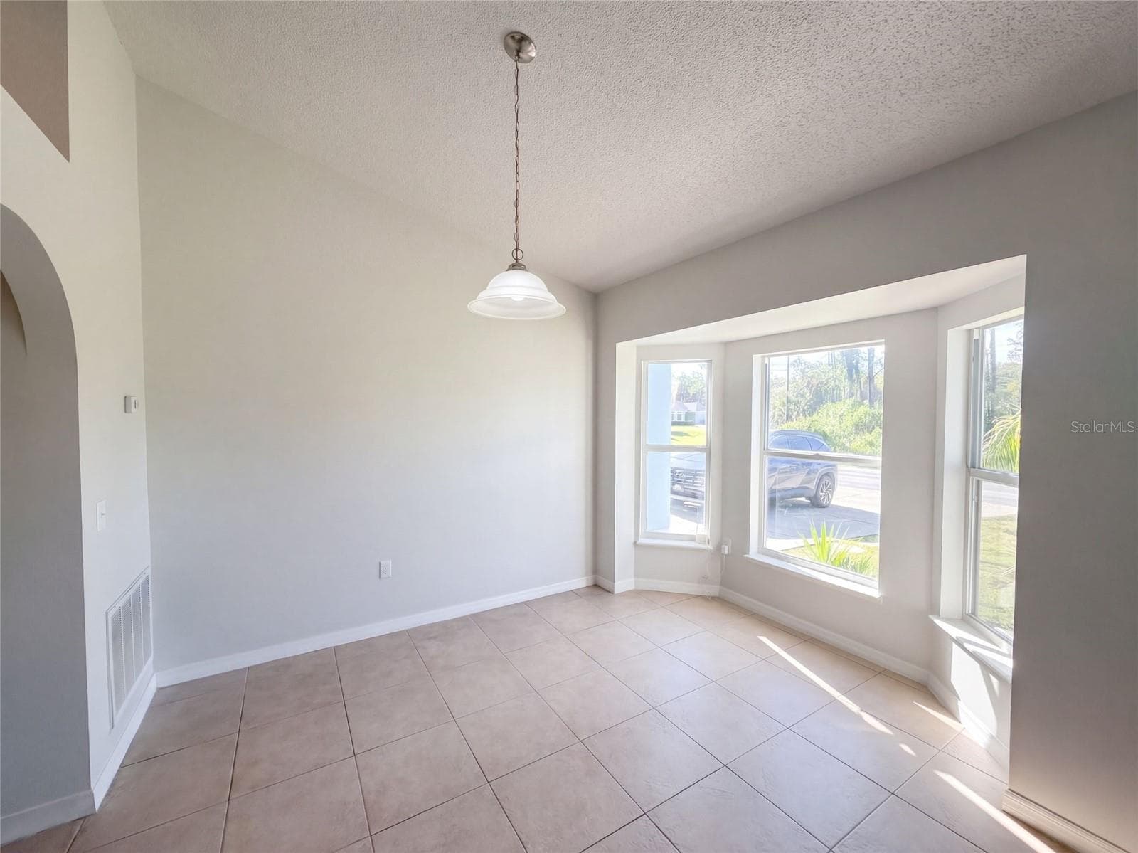 Single Family Residence at 23 PETERLEE CT, KISSIMMEE, photo 8 of 15
