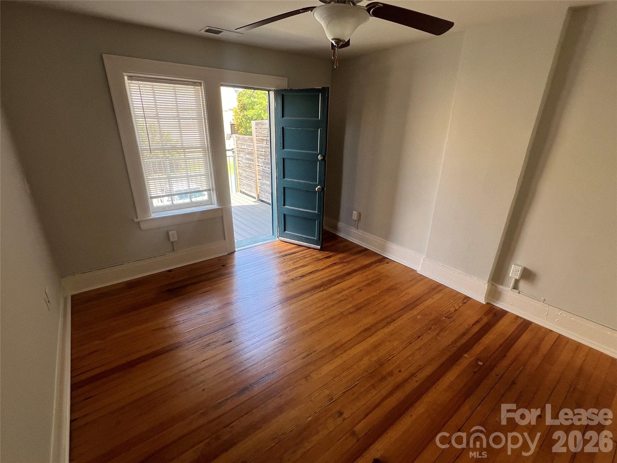 Townhouse at 102 W Second Avenue, Gastonia, photo 8 of 14