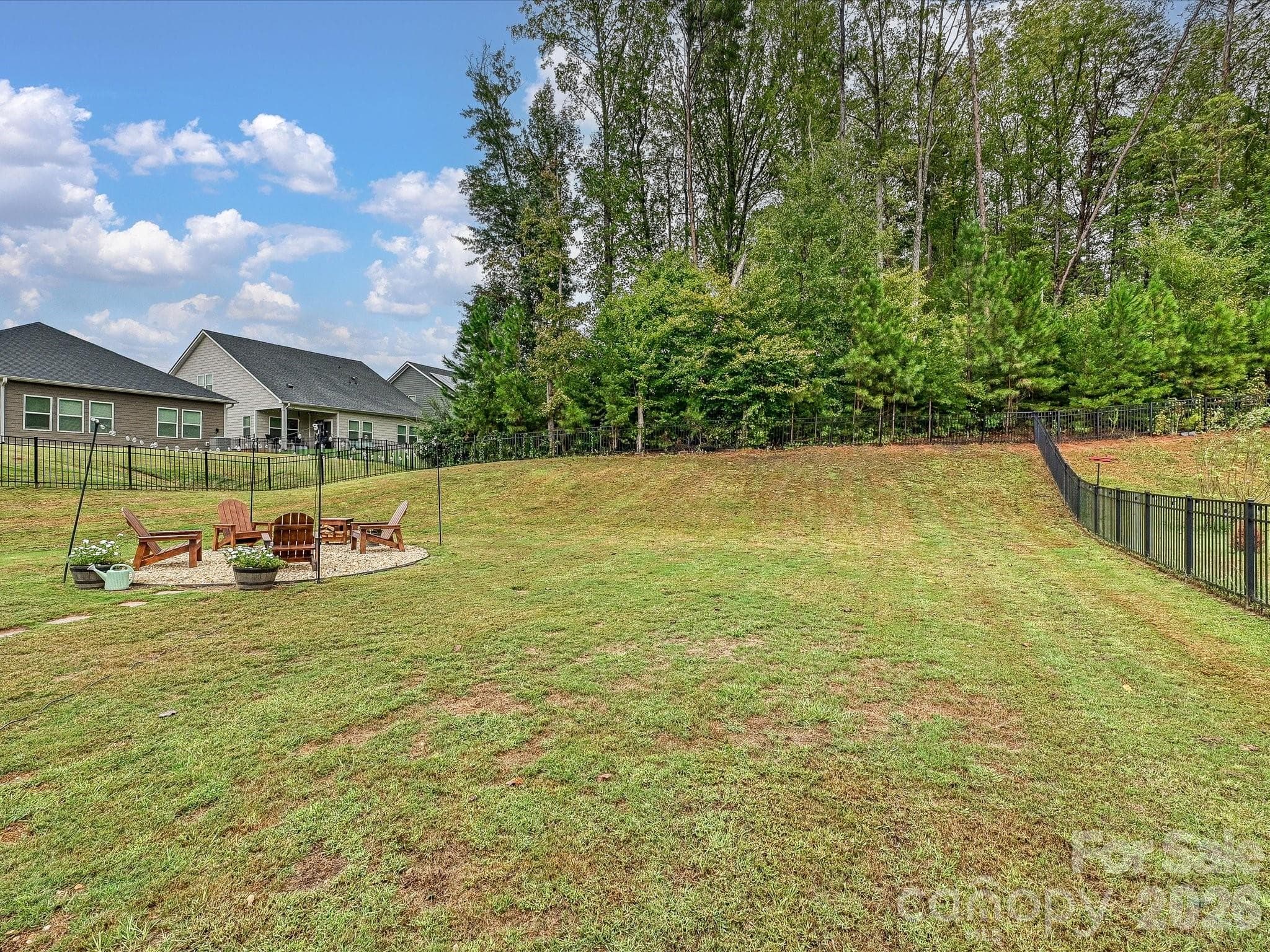 Single Family Residence at 7715 Porrera Street, Charlotte, photo 25 of 37
