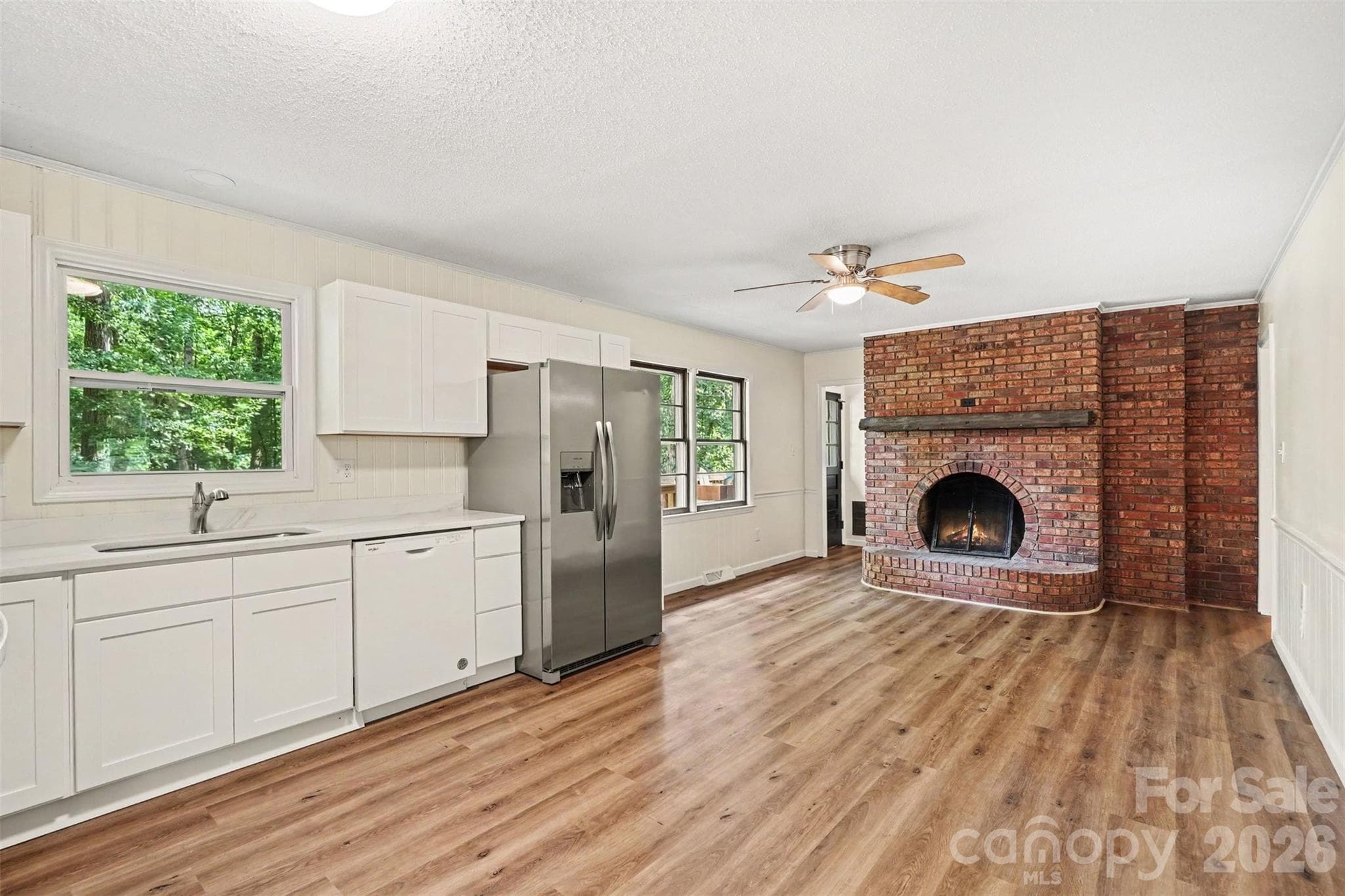 Single Family Residence at 307 Florence Road, Statesville, photo 7 of 43