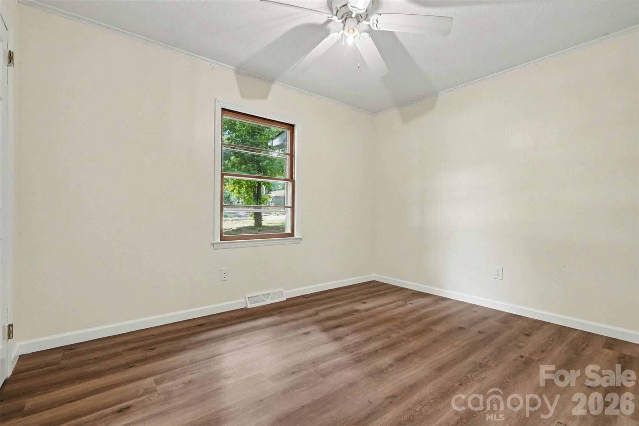 Single Family Residence at 307 Florence Road, Statesville, photo 20 of 43