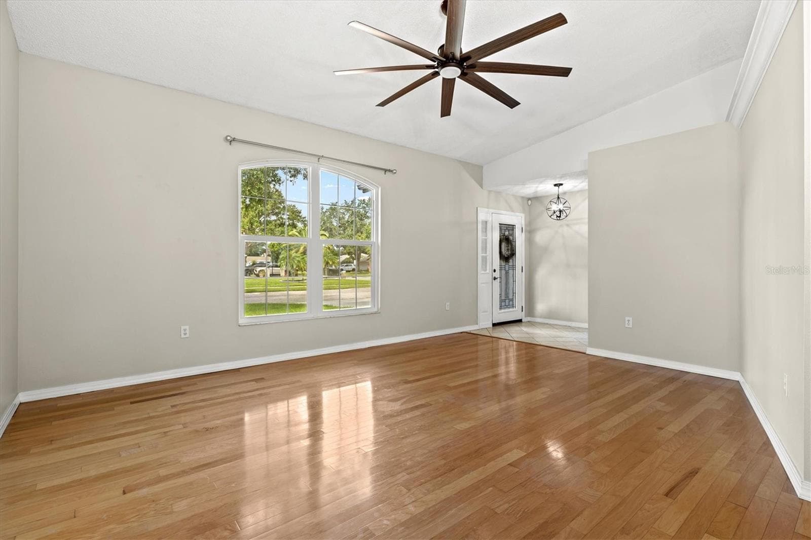 Living and dining rooms - 7129 QUEEN PALM CIR, SARASOTA