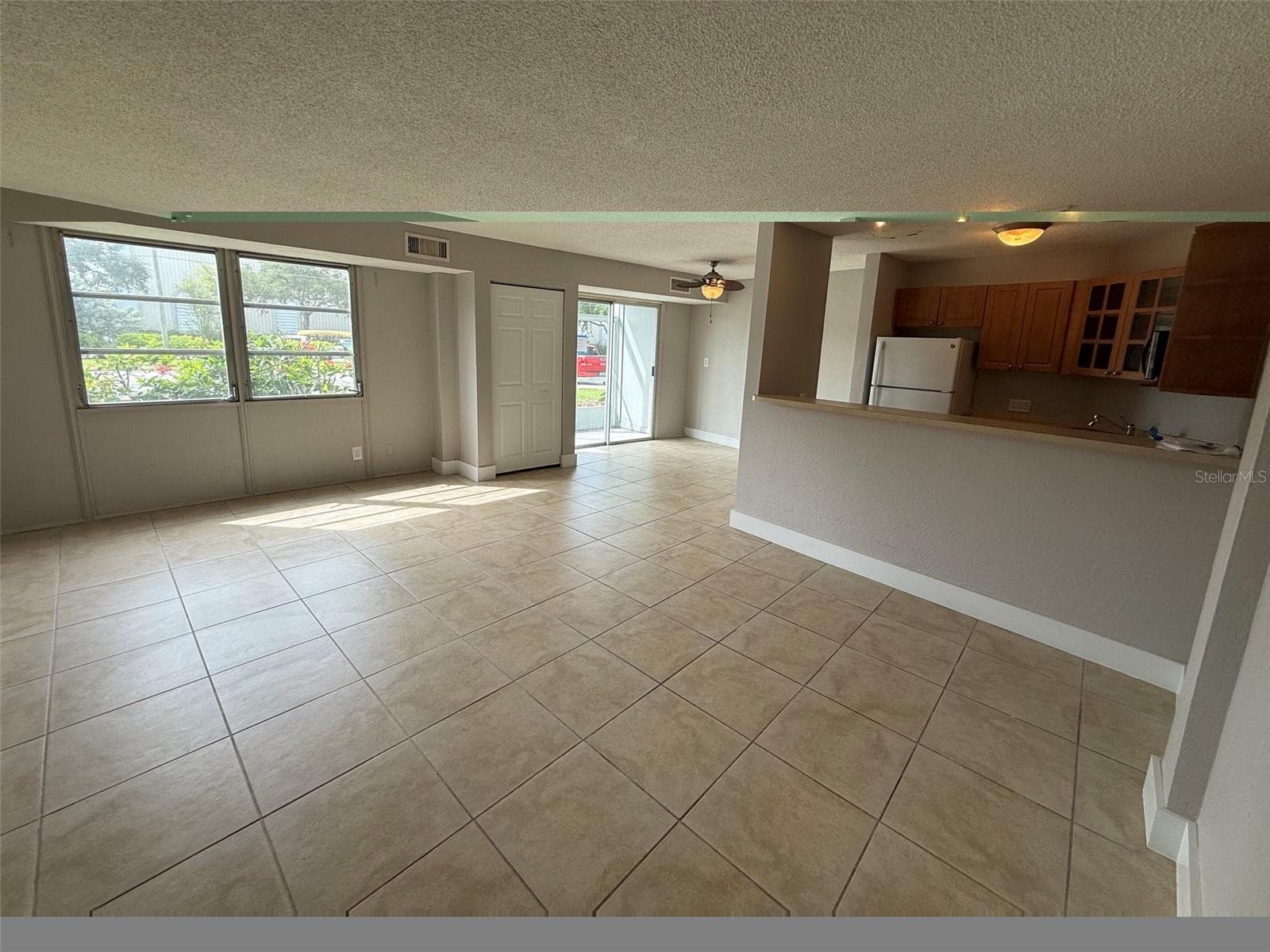 Condominium at 3315 58TH AVE S #114, ST PETERSBURG, photo 2 of 10