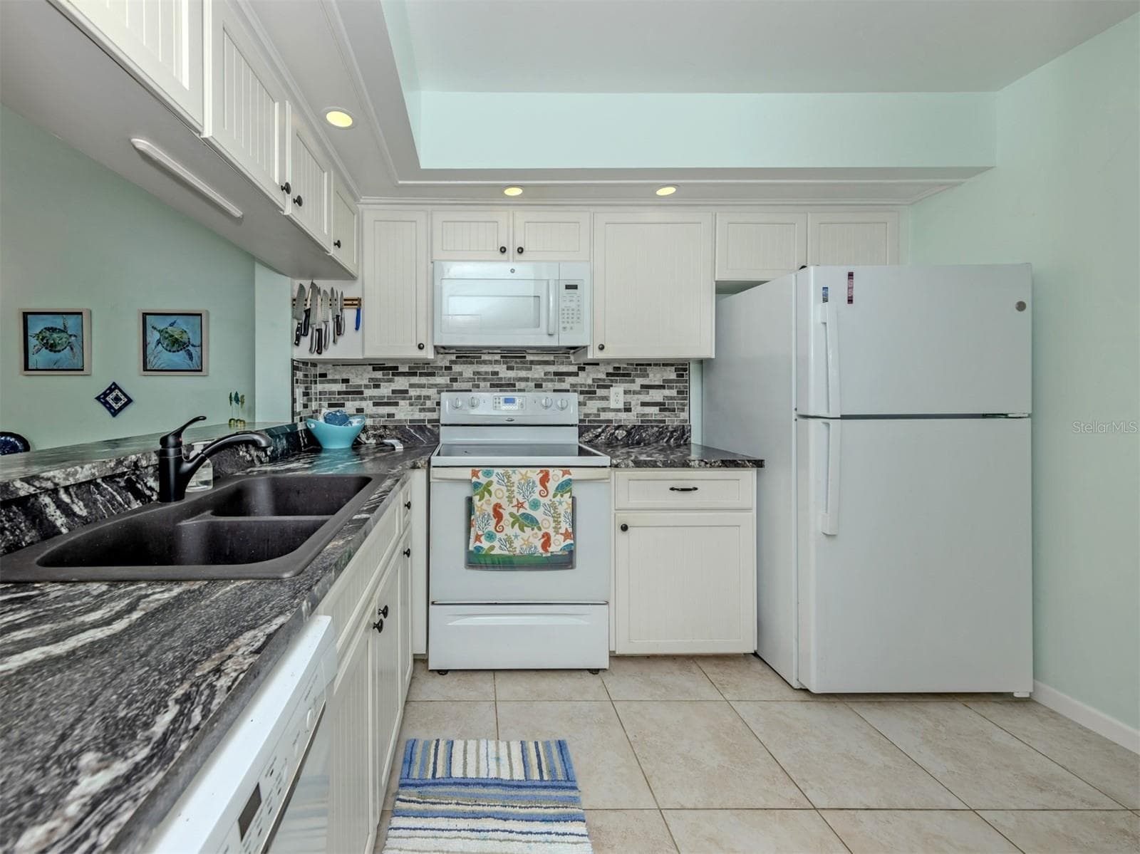 Condominium at 772 BIRD BAY DR N #202, VENICE, photo 15 of 60