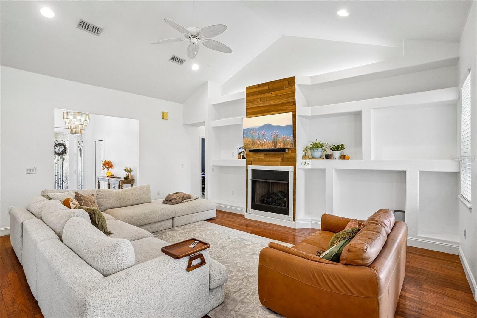Single Family Residence at 10540 SE 42ND TER, BELLEVIEW, photo 11 of 48