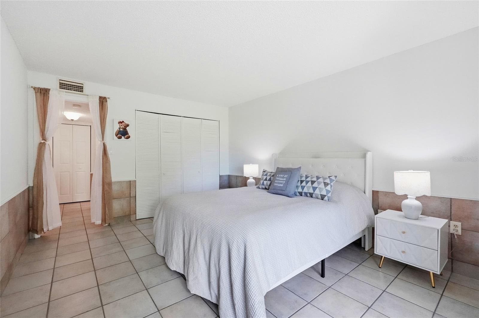 Condominium at 4506 3RD STREET CIR W #256, BRADENTON, photo 29 of 44