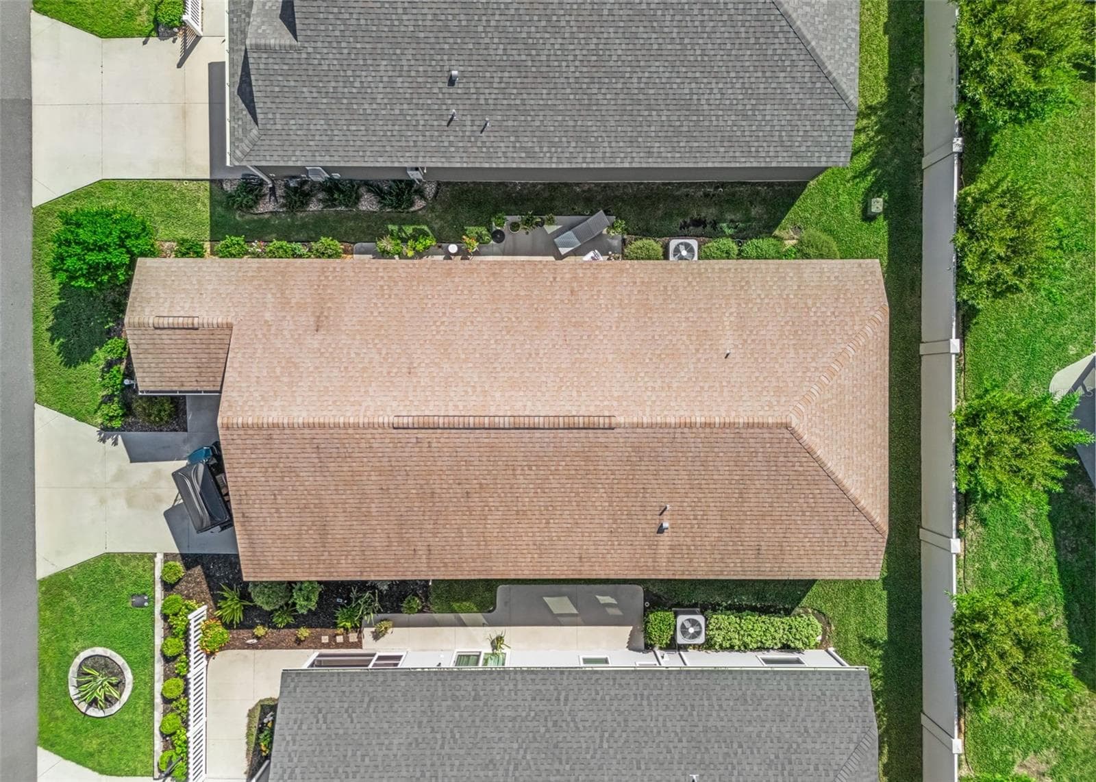 Villa at 560 KIMBERLY ST, THE VILLAGES, photo 37 of 46