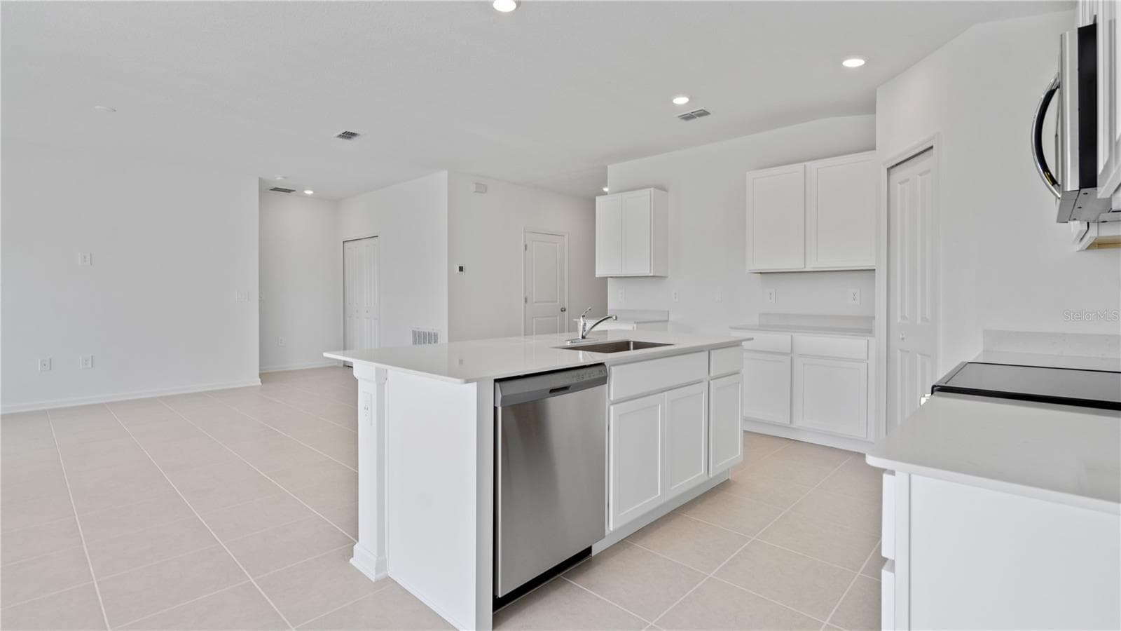 Single Family Residence at 1943 PINE MEADOWS GOLFCOURSE RD, EUSTIS, photo 9 of 22