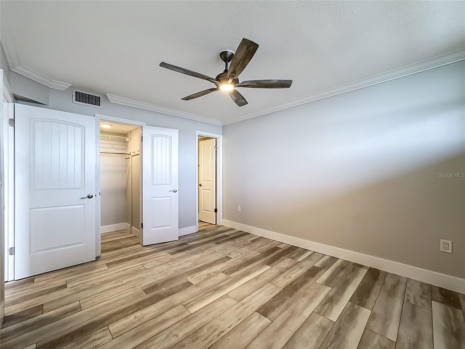 Condominium at 8750 MIDNIGHT PASS RD #501C, SARASOTA, photo 30 of 83