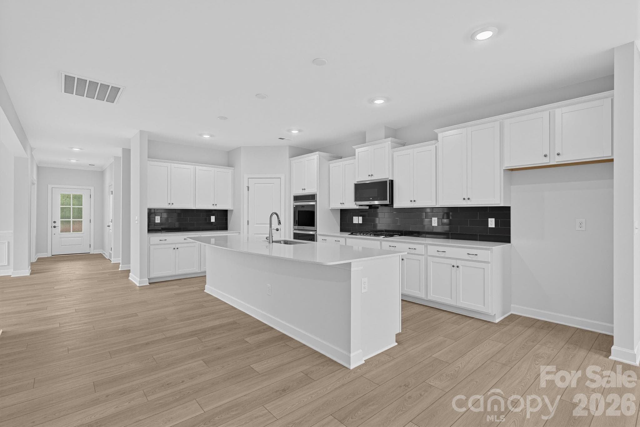 Single Family Residence at 5343 Redbud Road, Lancaster, photo 17 of 37
