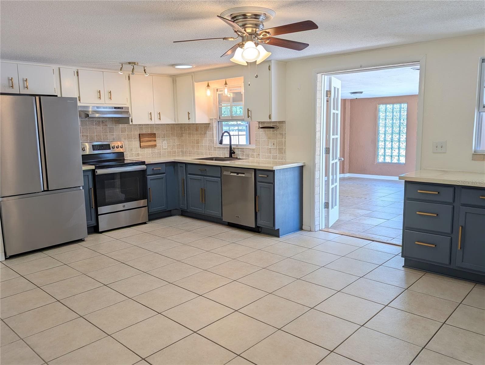 Single Family Residence at 9705 W PIMPERNEL LN, CRYSTAL RIVER, photo 9 of 57