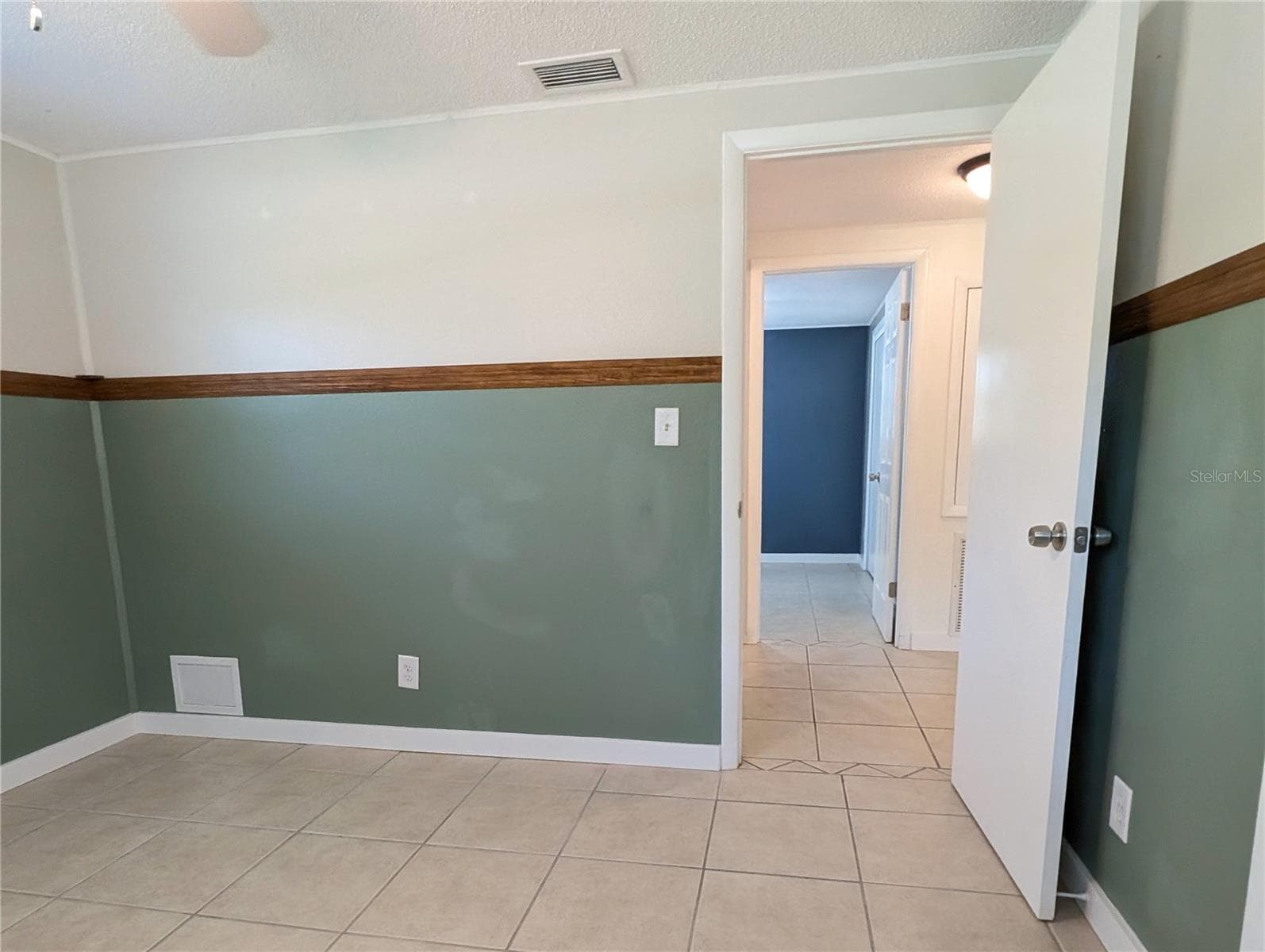 Single Family Residence at 9705 W PIMPERNEL LN, CRYSTAL RIVER, photo 27 of 57