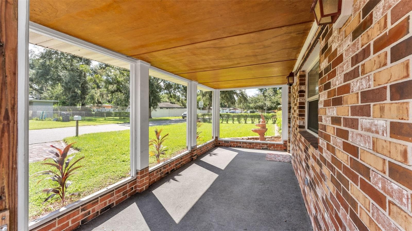 Front Porch - 1420 LONG ST, LAKELAND