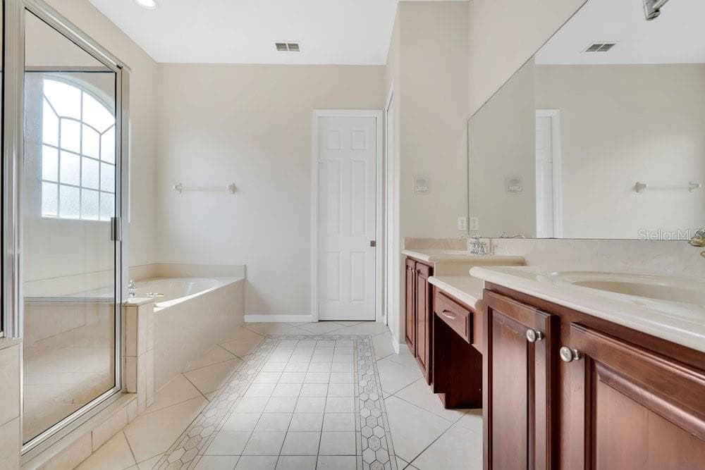 Single Family Residence at 2609 SAND ARBOR CIR, ORLANDO, photo 20 of 37