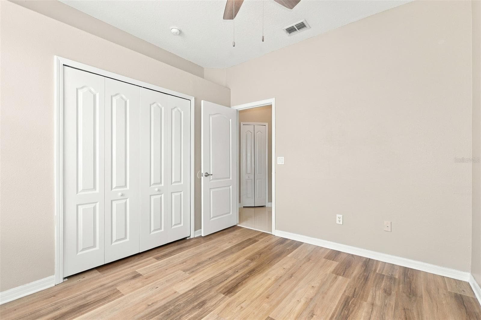 Single Family Residence at 1028 APPIAN PL, WESLEY CHAPEL, photo 36 of 43