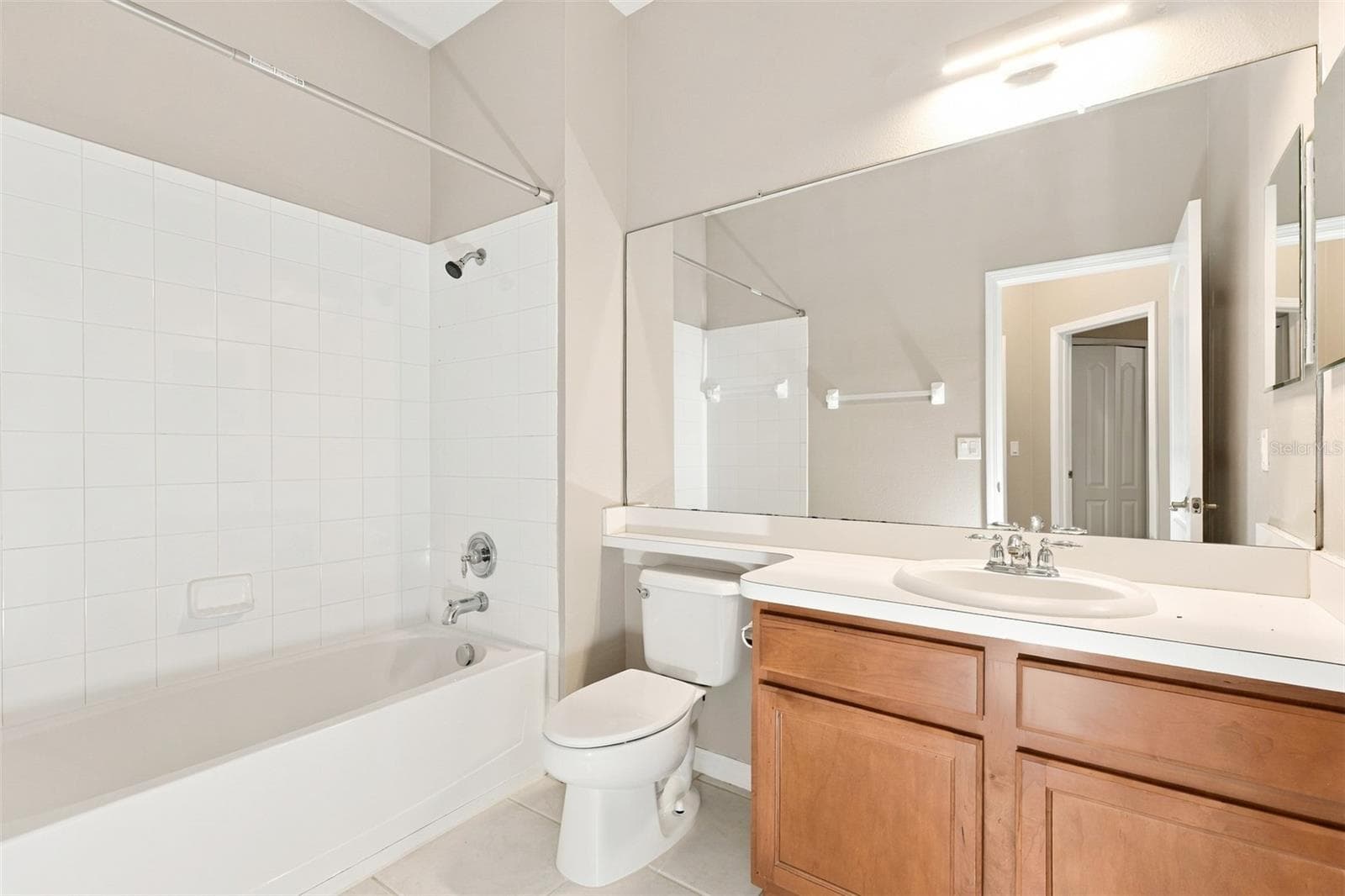 Single Family Residence at 1028 APPIAN PL, WESLEY CHAPEL, photo 39 of 43