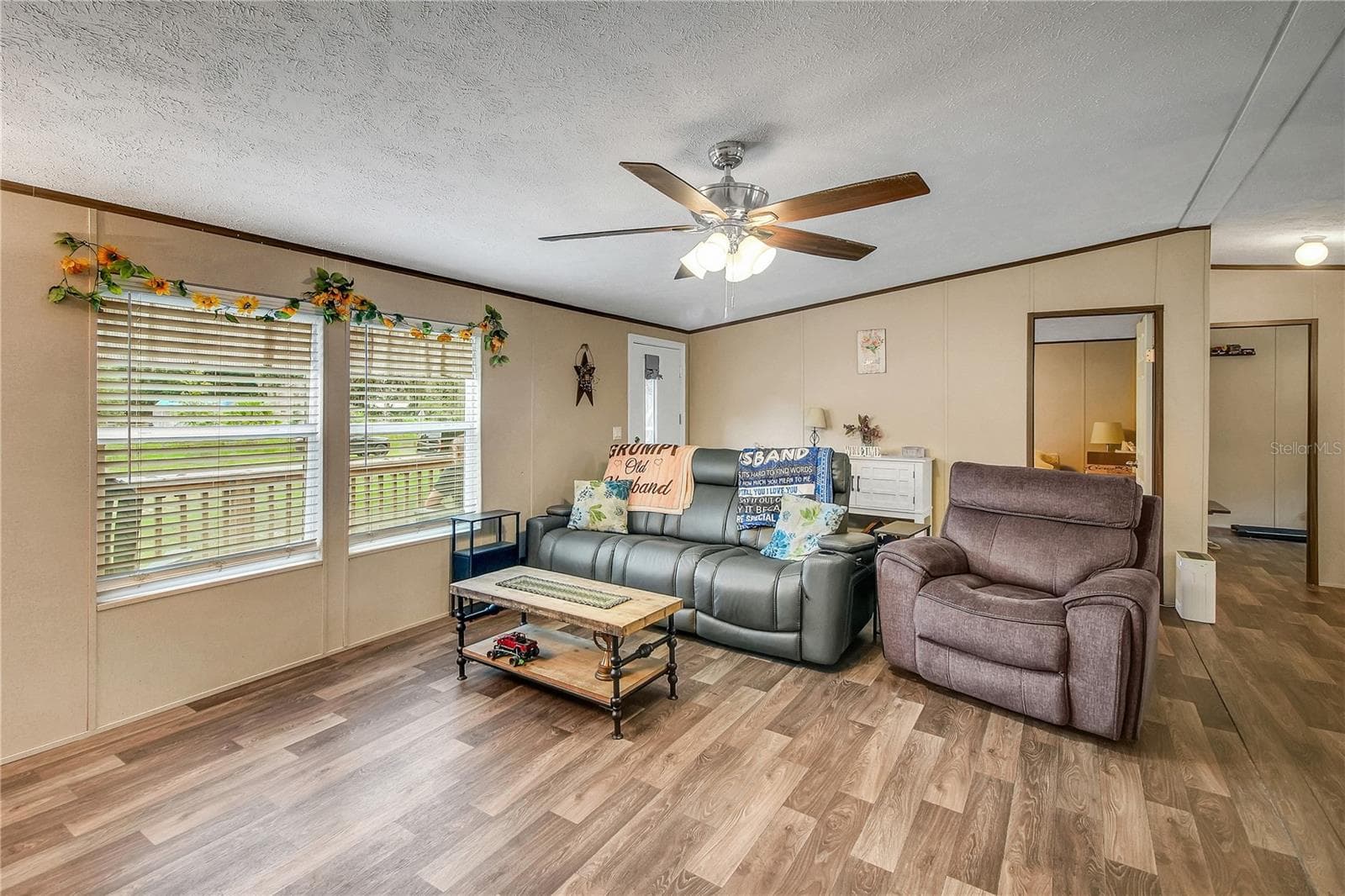 Manufactured Home at 15068 SE 105TH AVE, SUMMERFIELD, photo 28 of 36