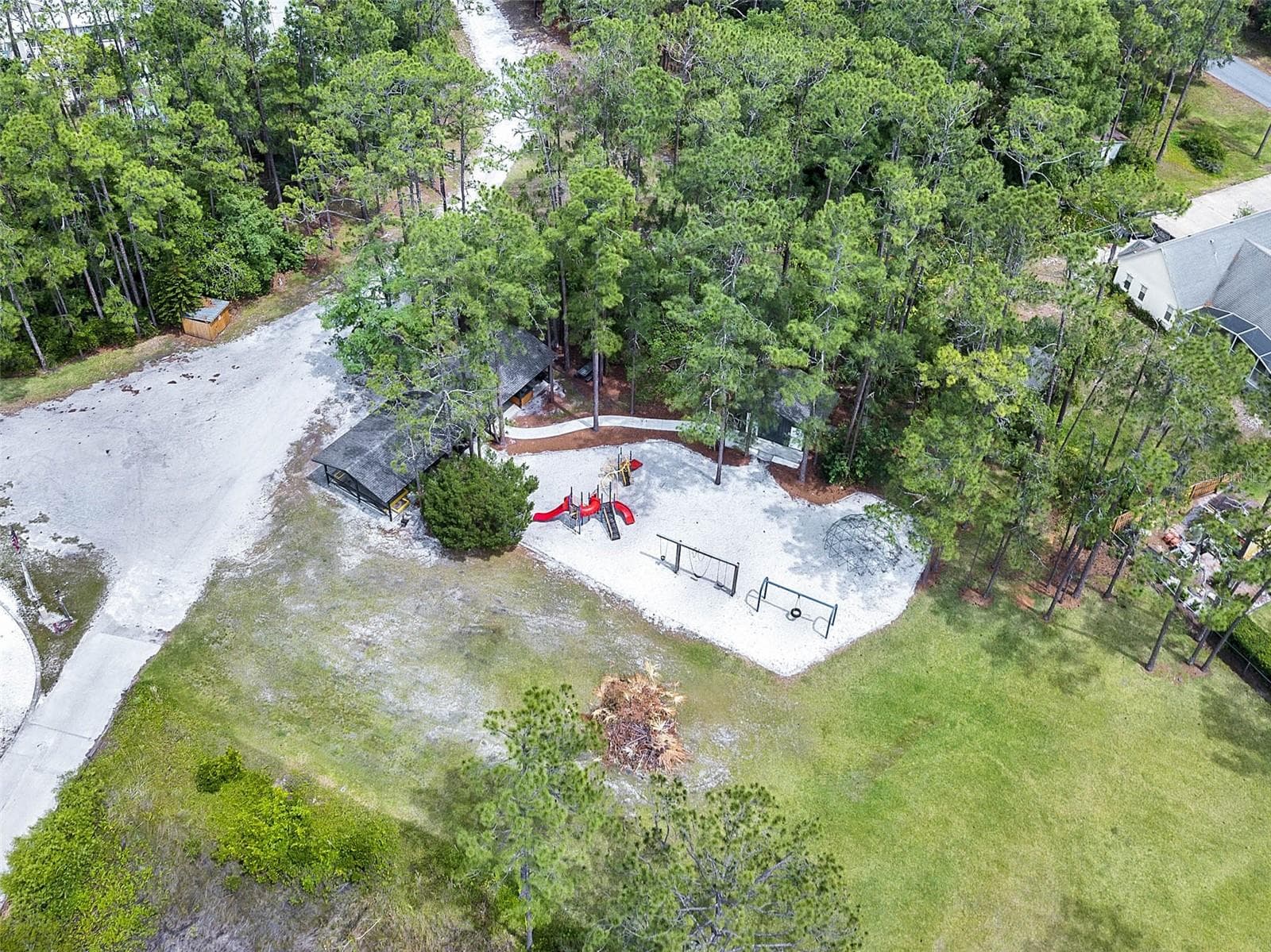 Isle of Pines community lakefront park - 14335 FRESNO DR, ORLANDO