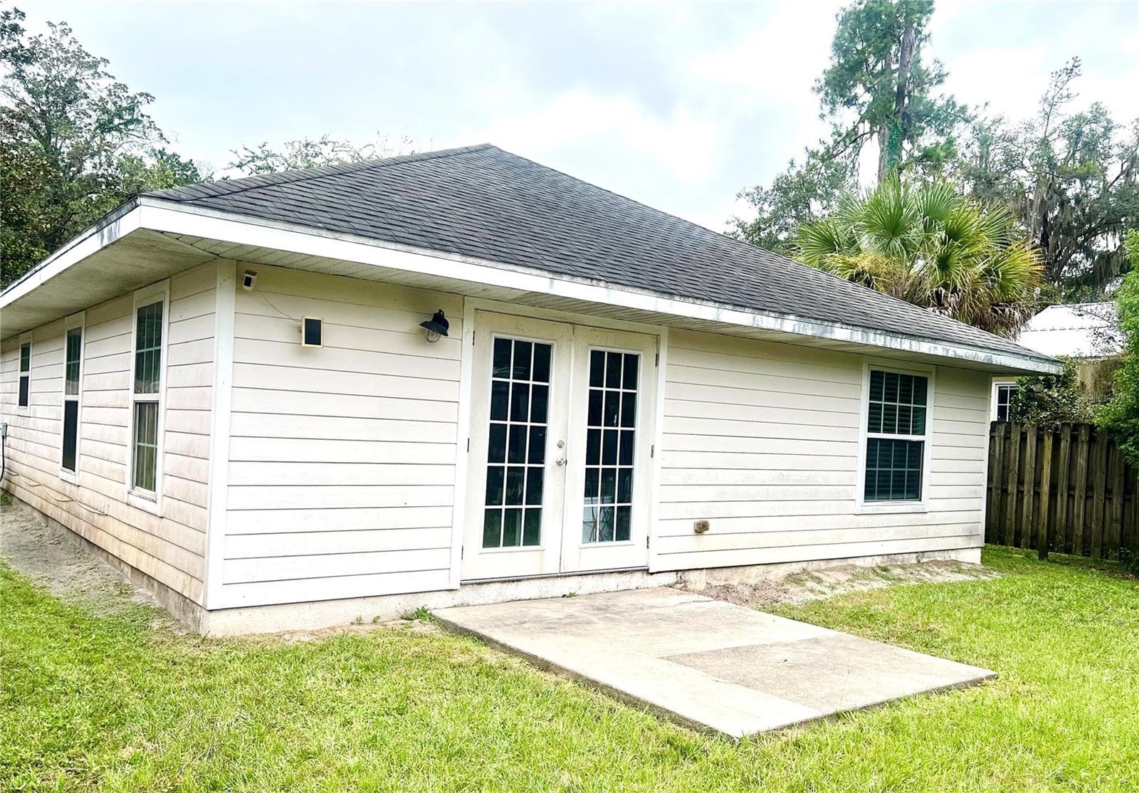 Single Family Residence at 1714 NW 9TH ST, GAINESVILLE, photo 19 of 24