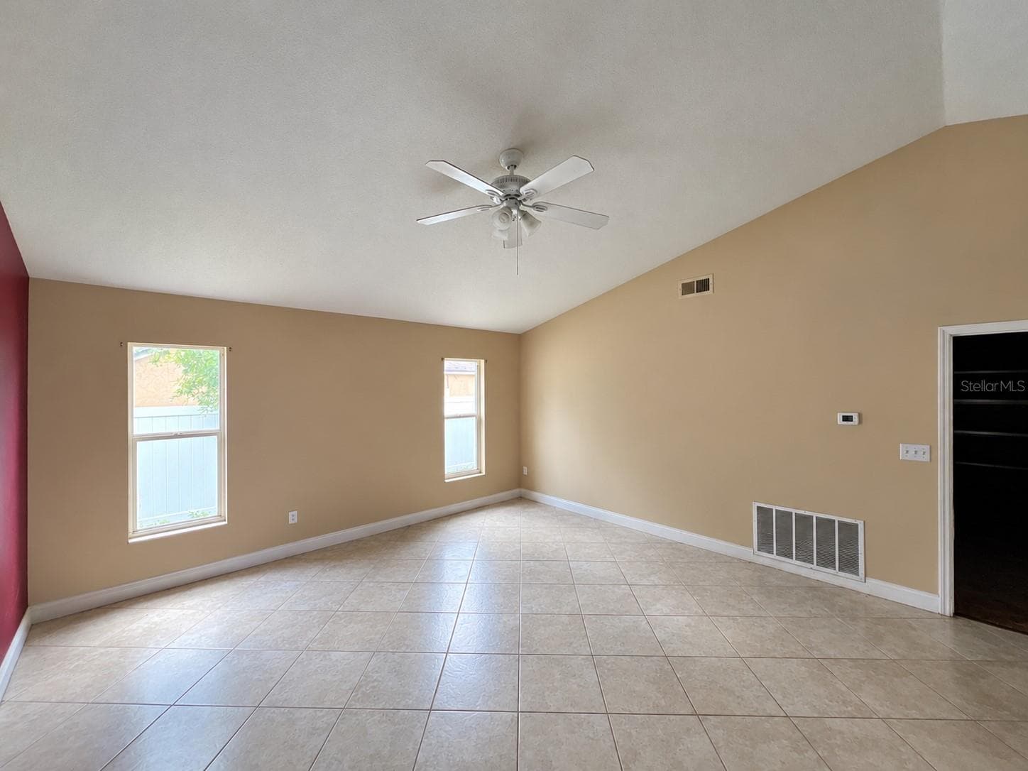 Single Family Residence at 1030 HIGH RIDGE CT, MINNEOLA, photo 5 of 6