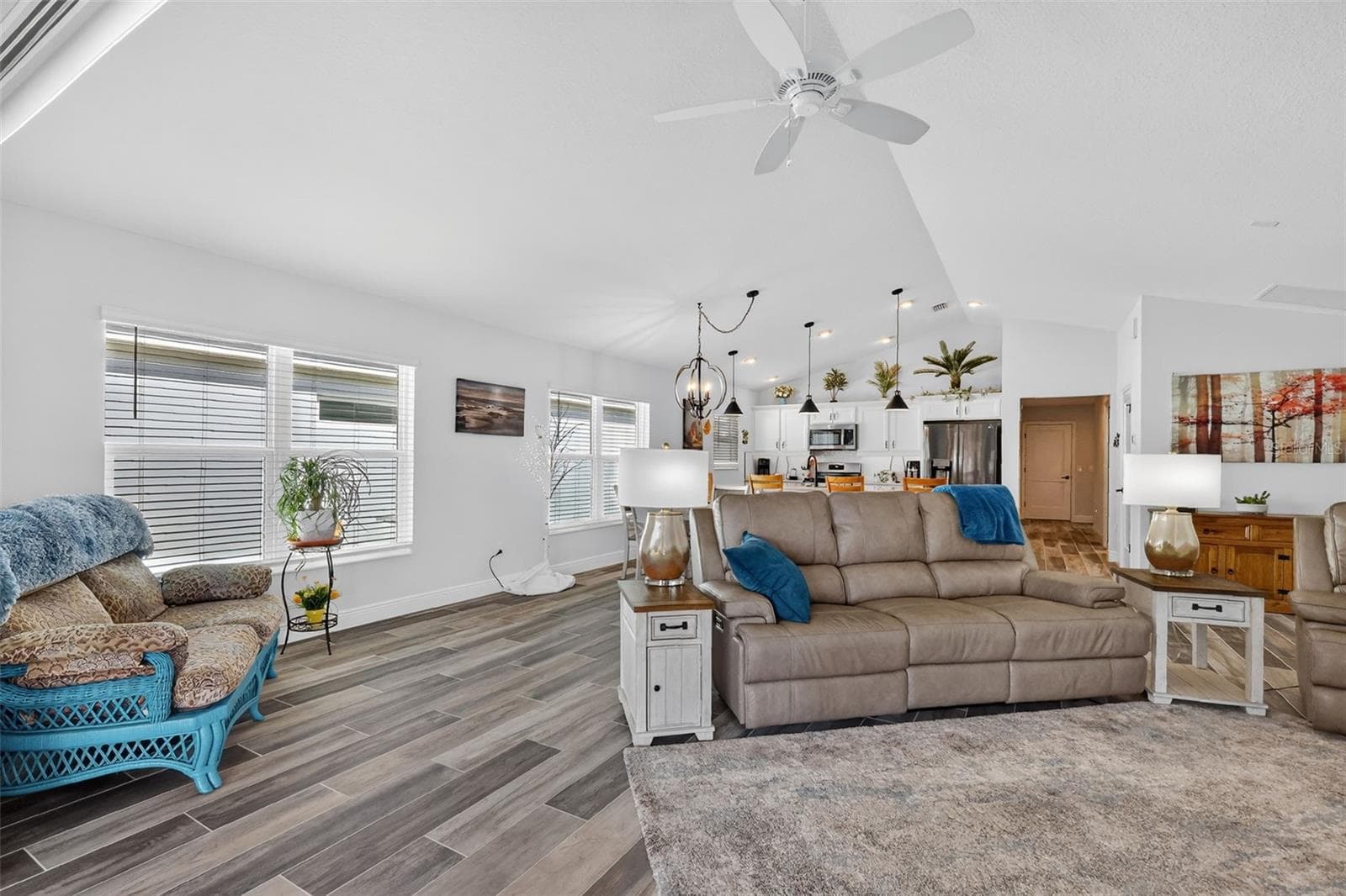 Villa at 5546 COTTRELL CT, THE VILLAGES, photo 18 of 39