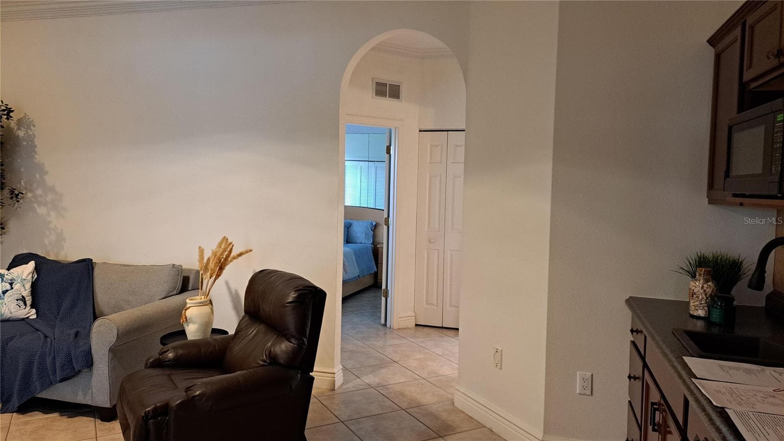 Single Family Residence at 2377 BURTON LN, SARASOTA, photo 19 of 49