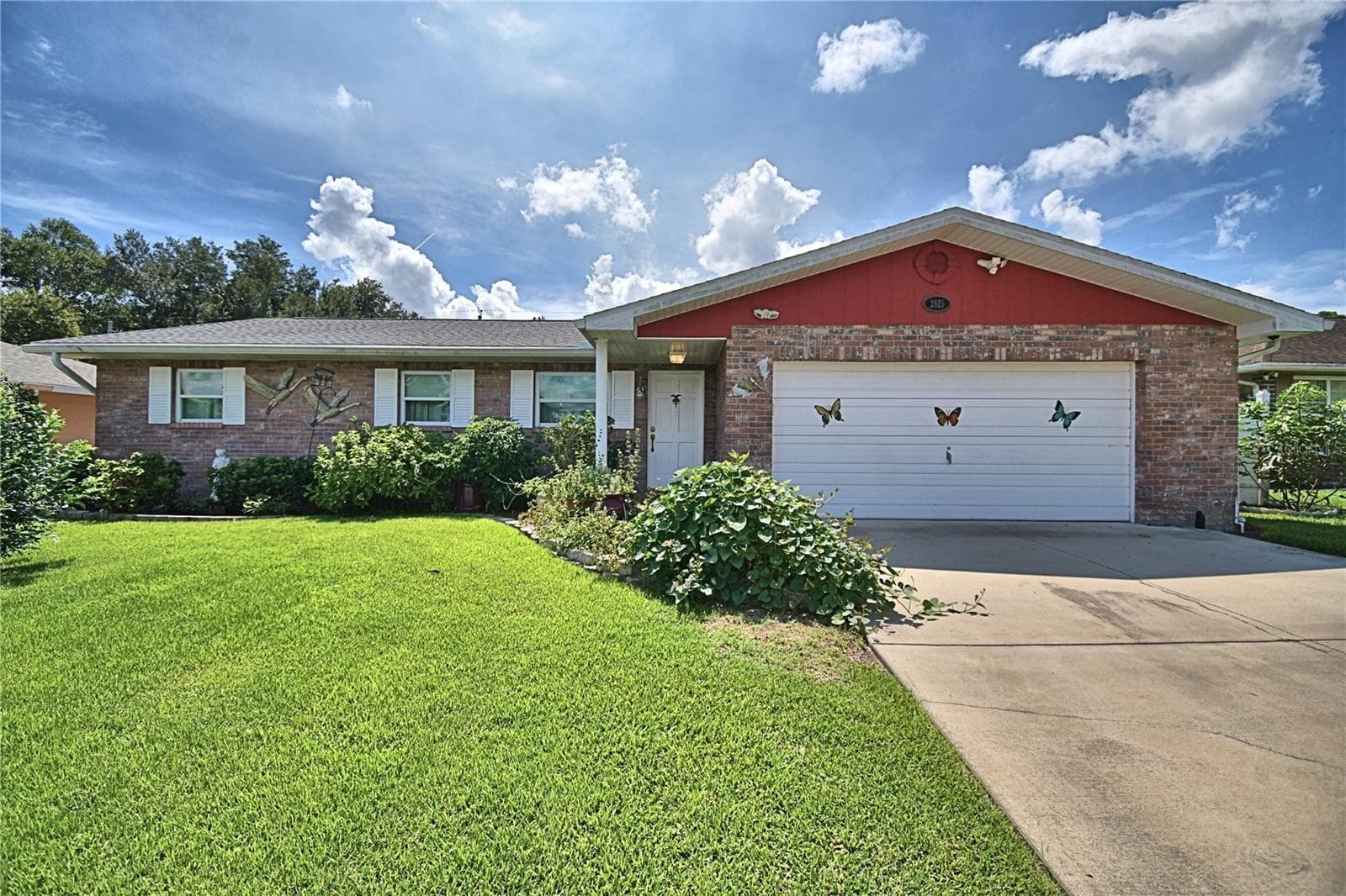 Single Family Residence at 2815 CHRISTIE LN, LAKELAND, photo 3 of 75