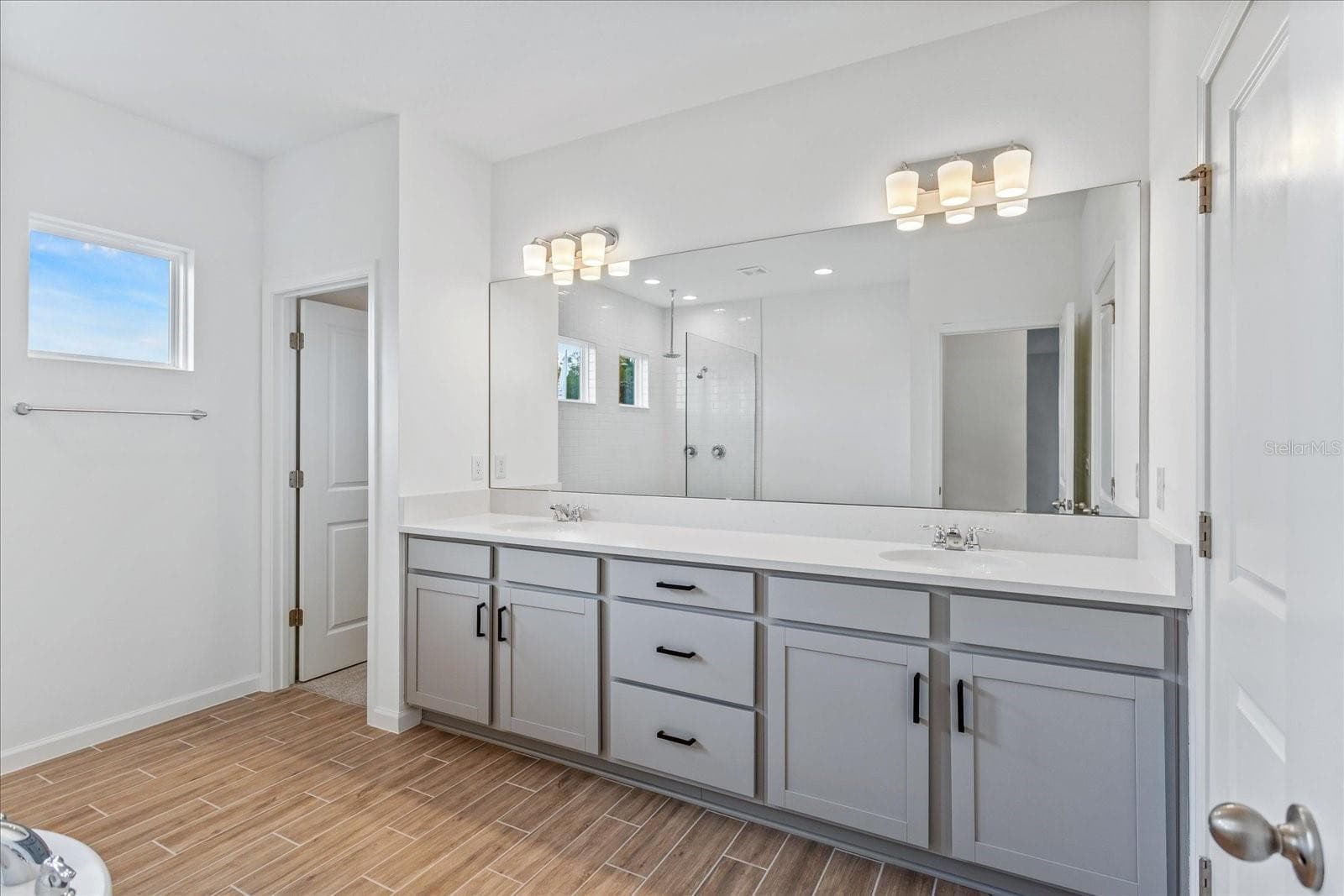 The sample photos included are of the model home and are meant to showcase the craftsmanship and design quality. - 13368 PEACEFUL MELODY DRS, WINTER GARDEN