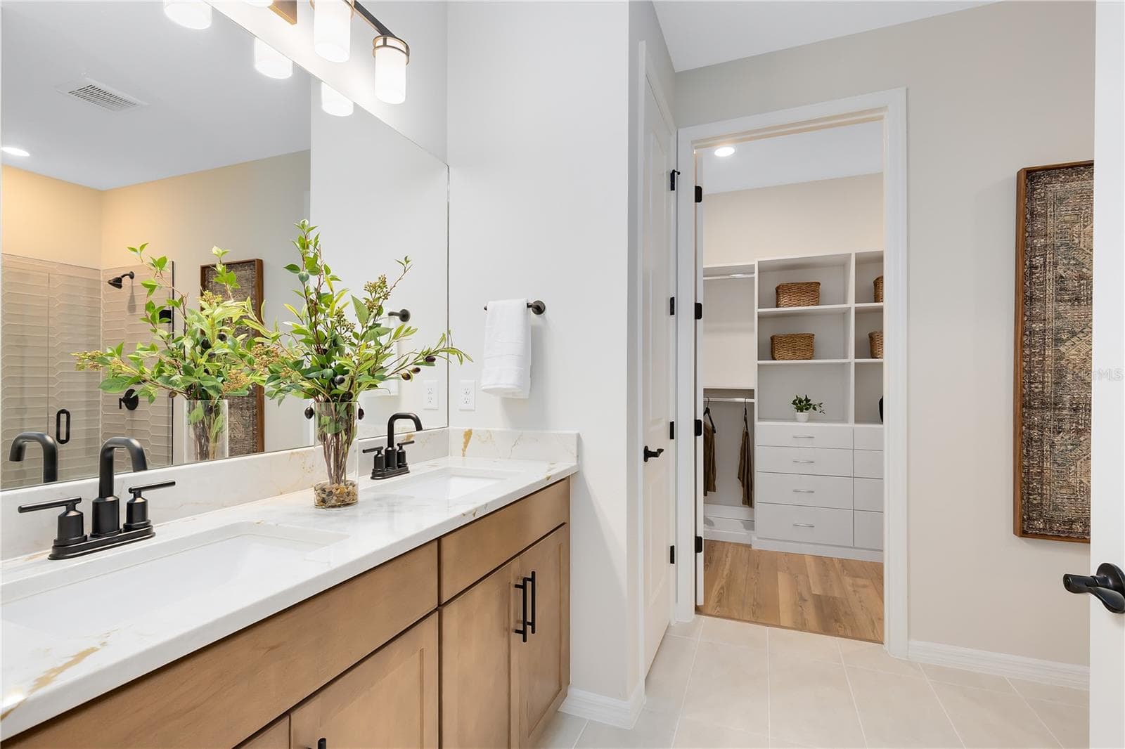 Model Home Design Only. Pictures and furnishings are for illustrative purposes only. Elevations, colors and options may vary. Furniture is for model home staging only. - 2774 BUCKEYE LANE, ST CLOUD