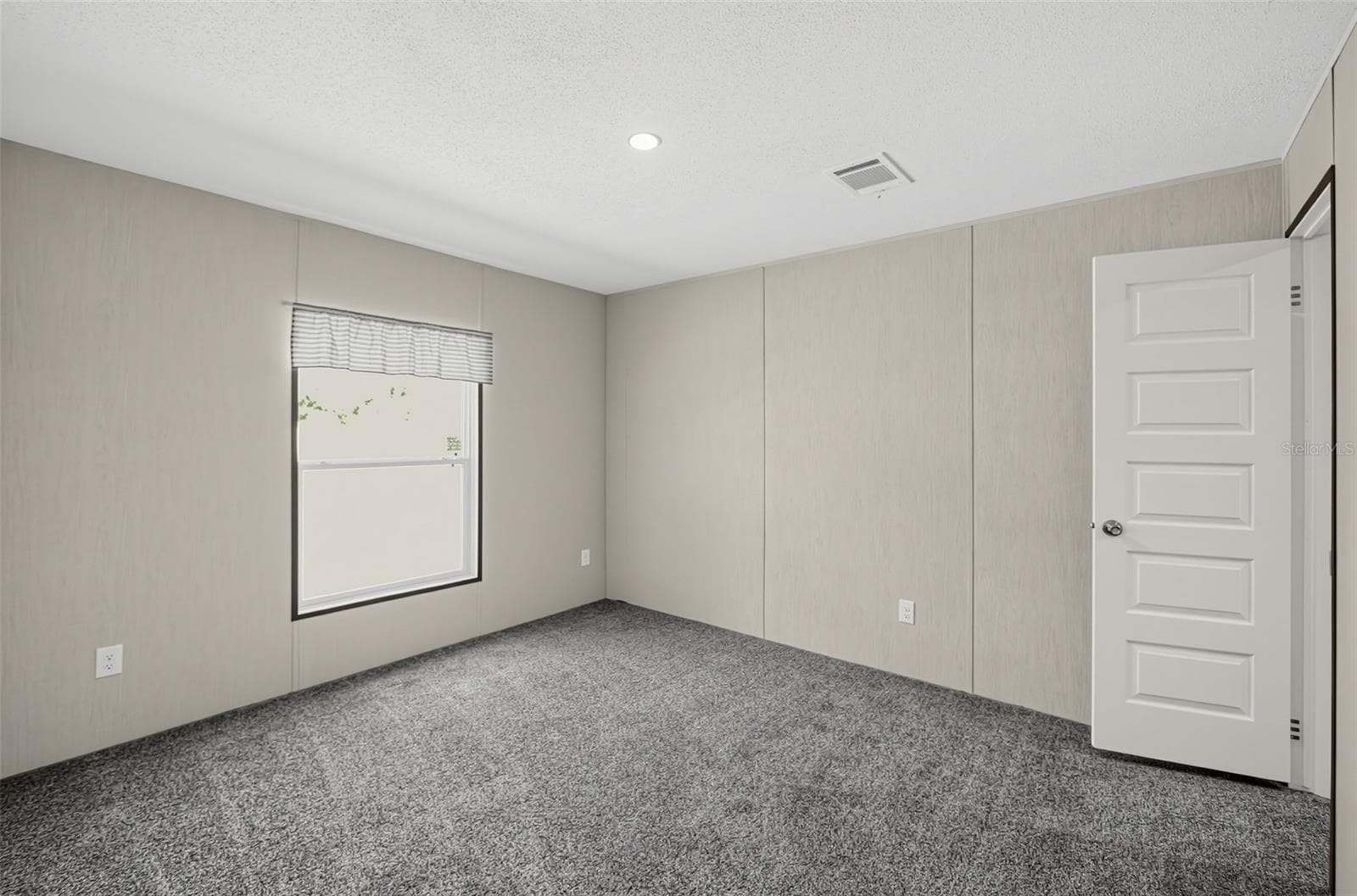 Bedroom - 25300 MARDON CIR, PAISLEY