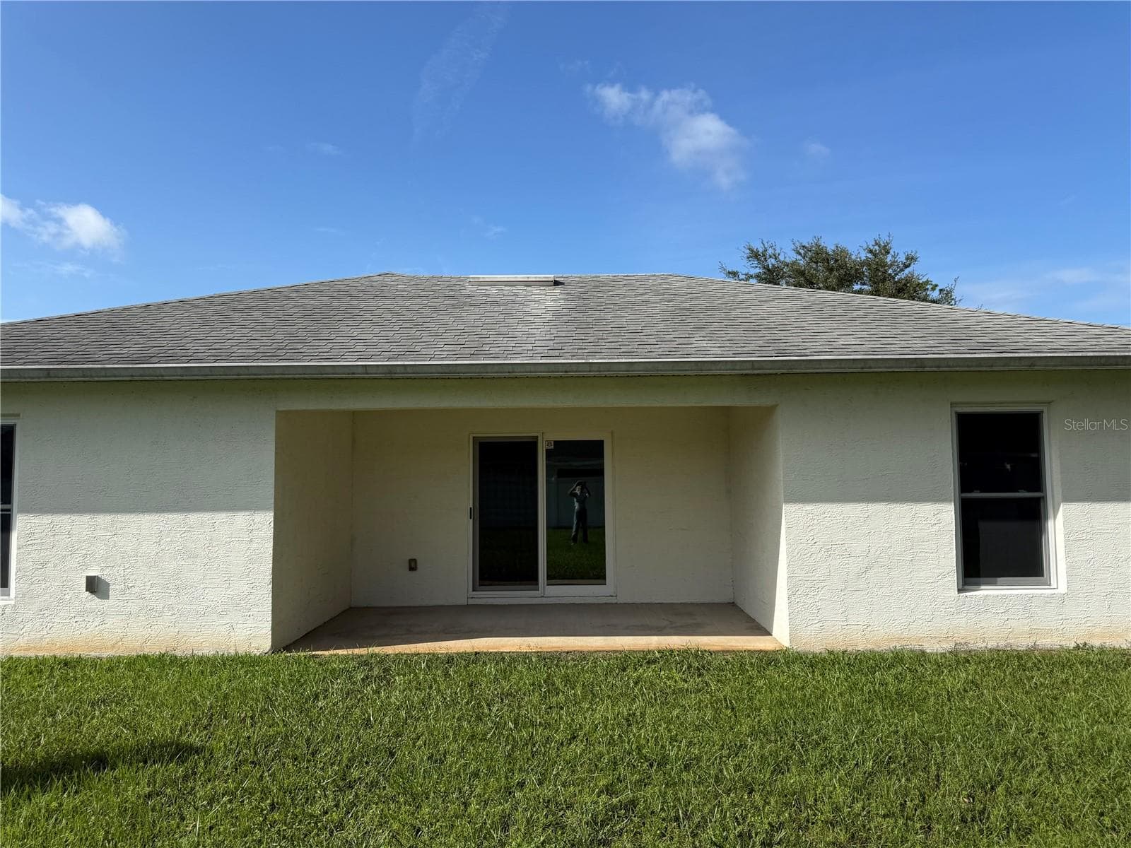 Single Family Residence at 32 RAELAND LN, PALM COAST, photo 23 of 24