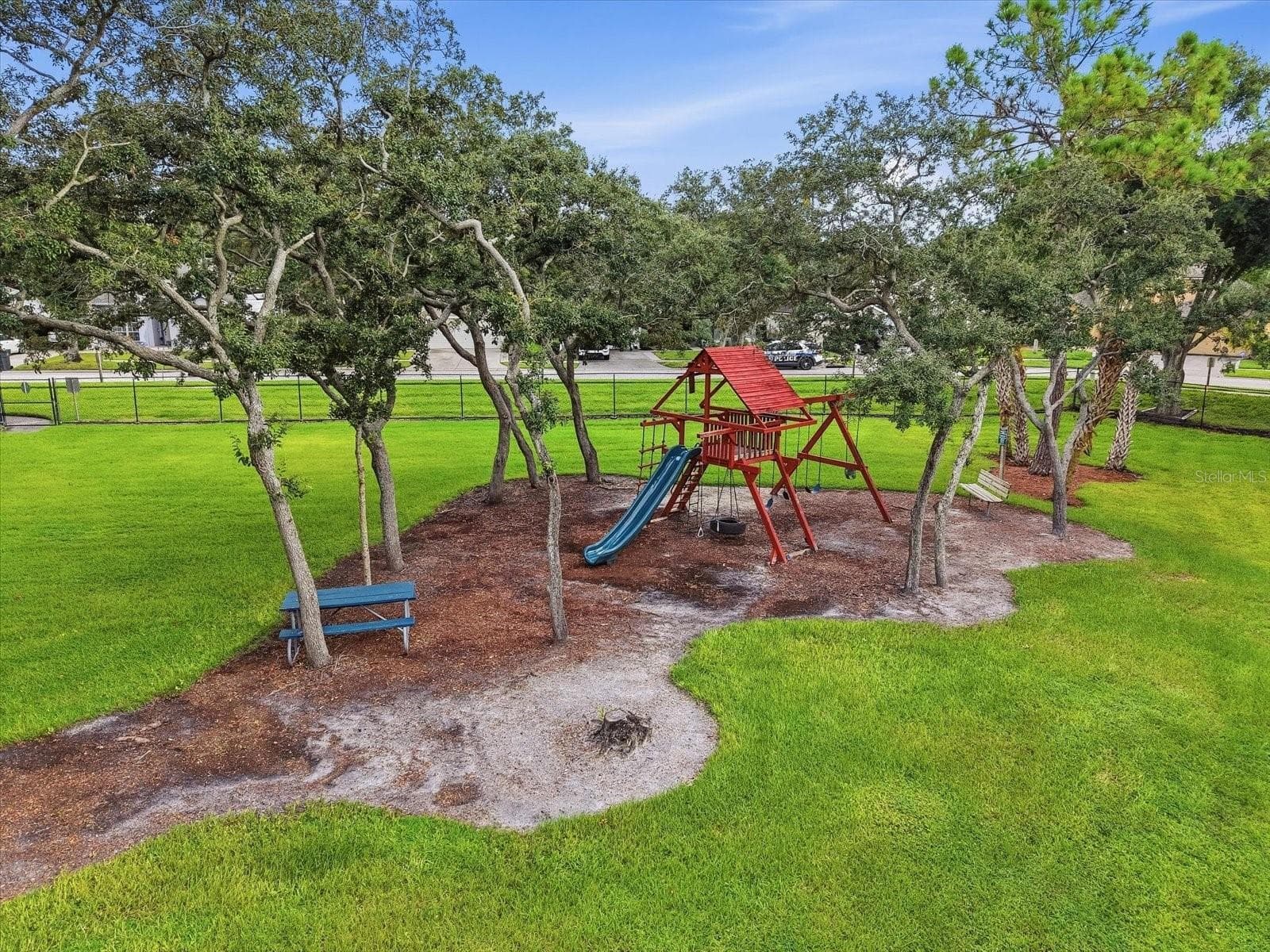 Single Family Residence at 10271 OASIS PALM DR, TAMPA, photo 13 of 35