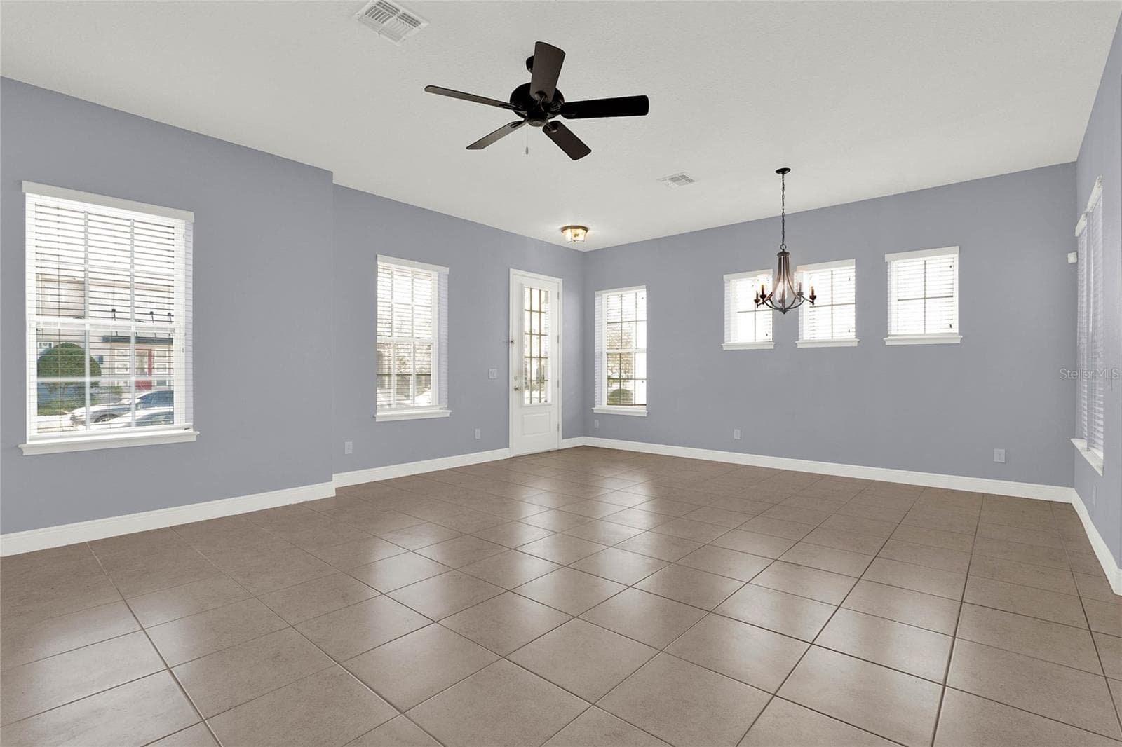 Townhouse at 14137 WALCOTT AVE, ORLANDO, photo 7 of 74