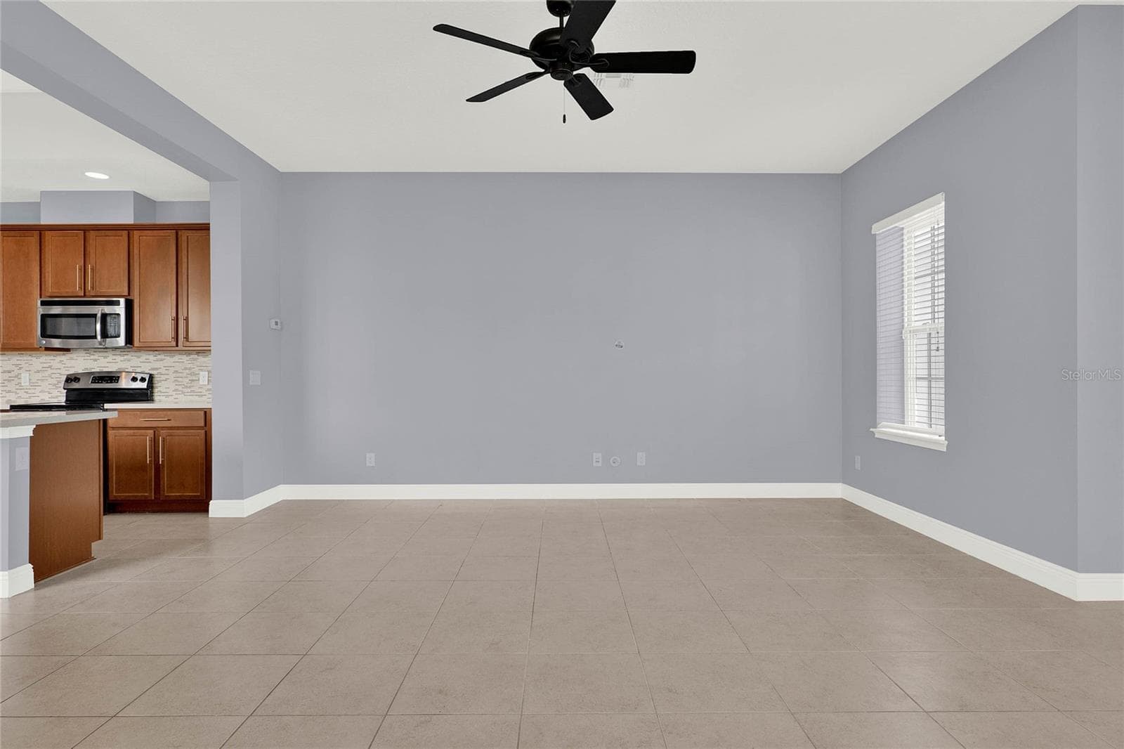 Townhouse at 14137 WALCOTT AVE, ORLANDO, photo 9 of 74