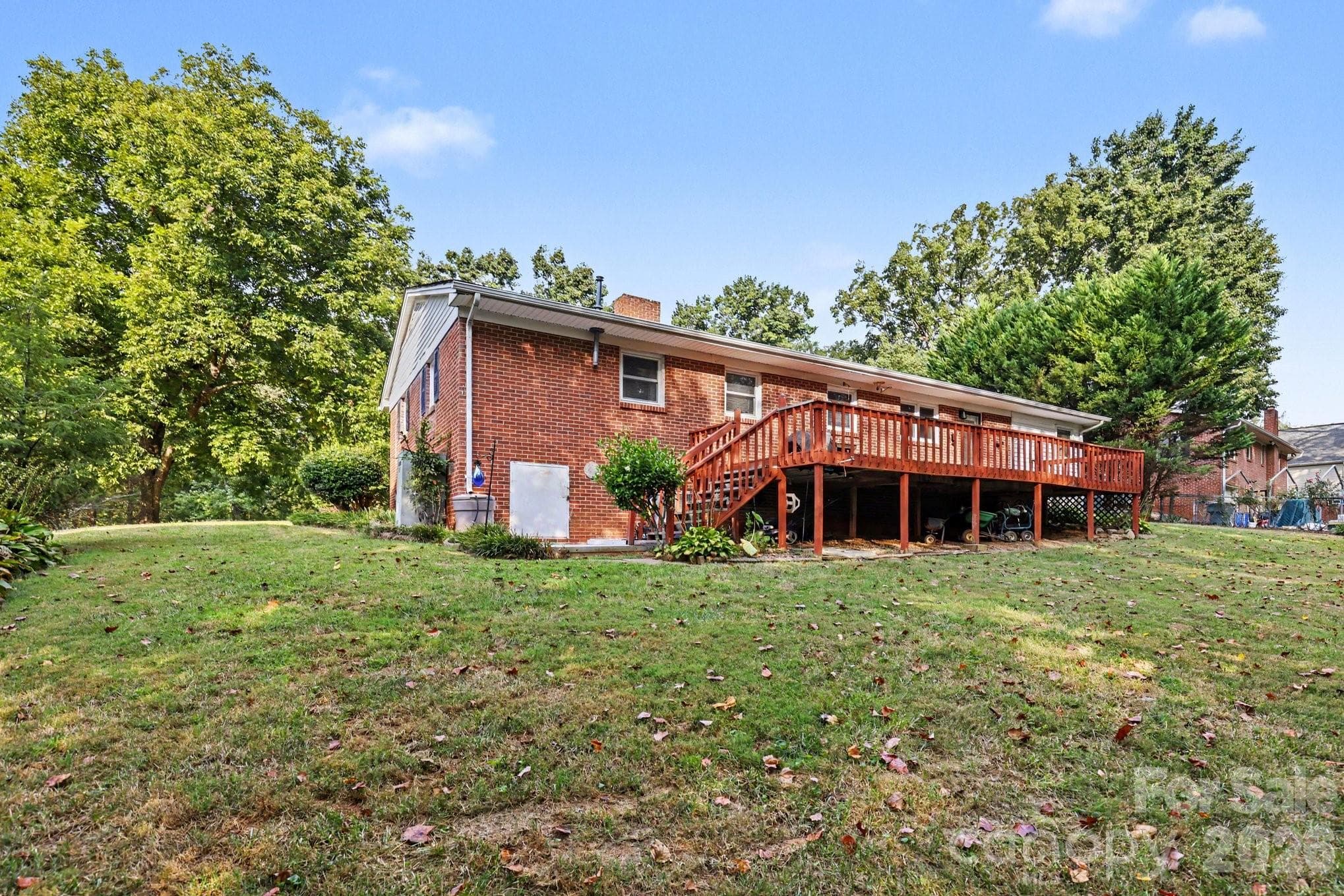 Single Family Residence at 1910 Wildwood Road, Gastonia, photo 34 of 42