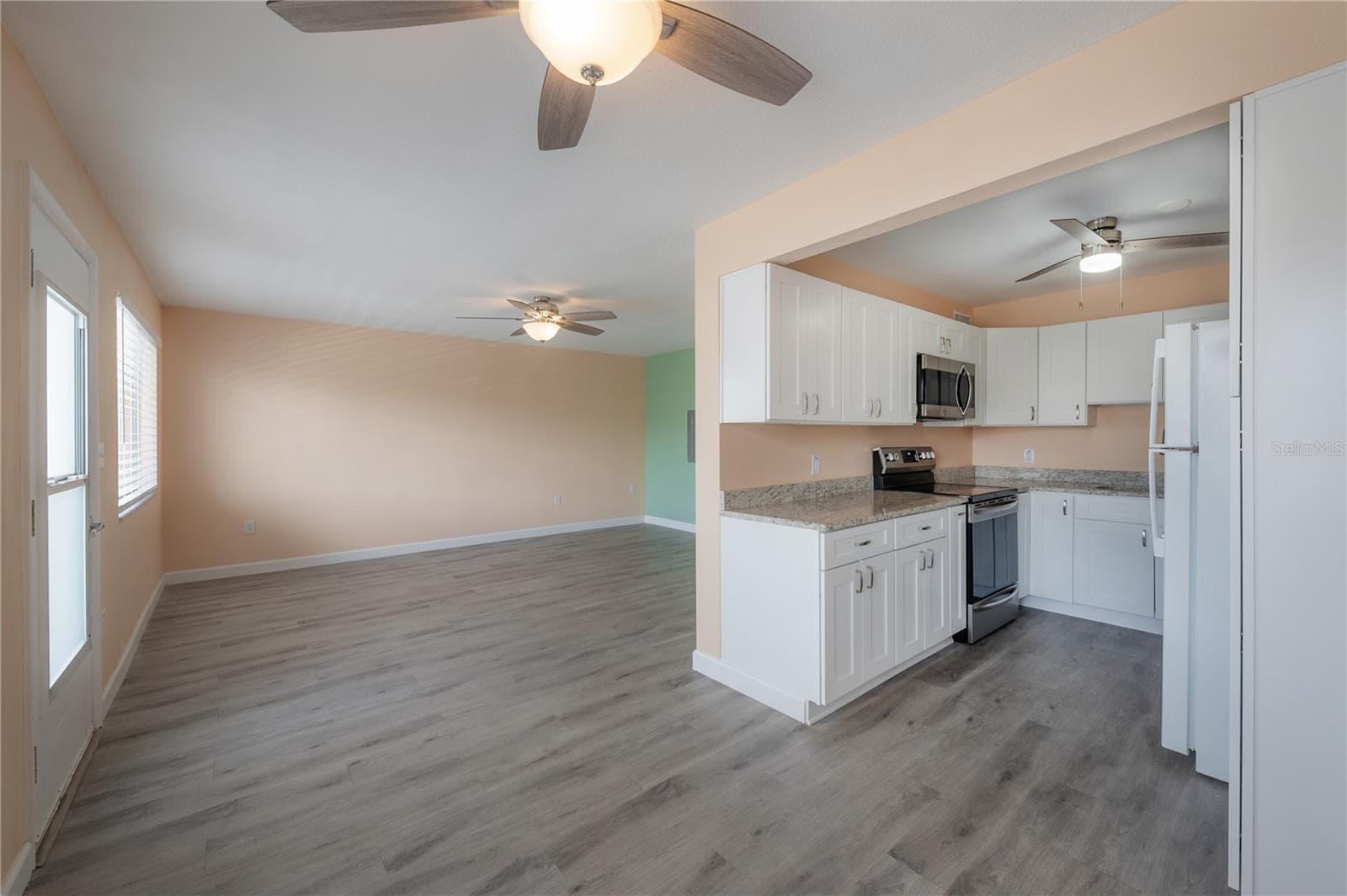 Dining area facing living area and kitchen - 8055 112TH ST #205, SEMINOLE