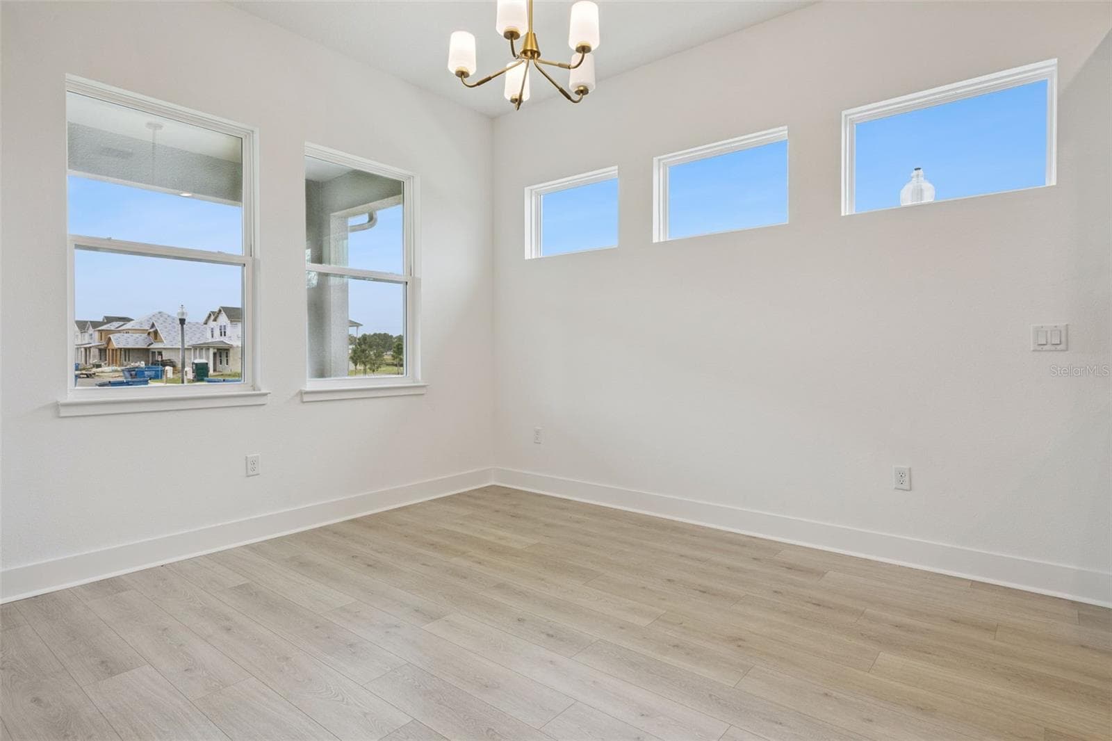Single Family Residence at 17434 HONEYBELL TANGELO CT, WINTER GARDEN, photo 10 of 60