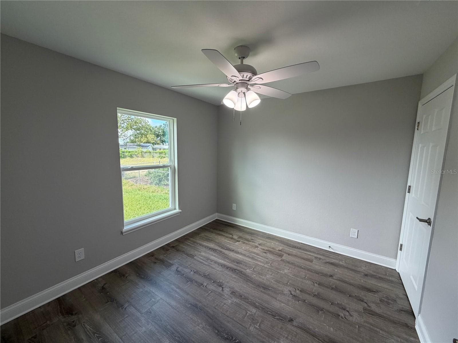 3rd bedroom - 745 N 3RD ST, EAGLE LAKE