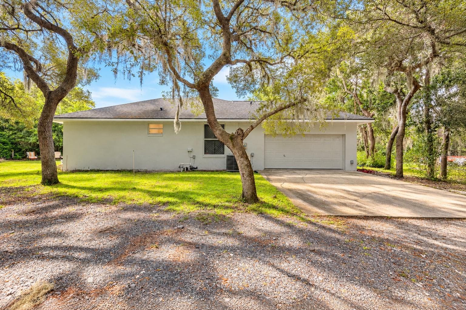 Single Family Residence at 817 BAYRIDGE LANE LN, PORT ORANGE, photo 10 of 59