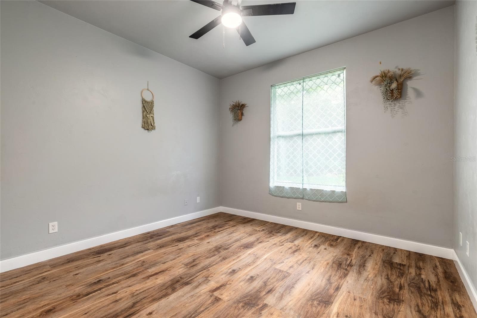 Single Family Residence at 817 BAYRIDGE LANE LN, PORT ORANGE, photo 35 of 59