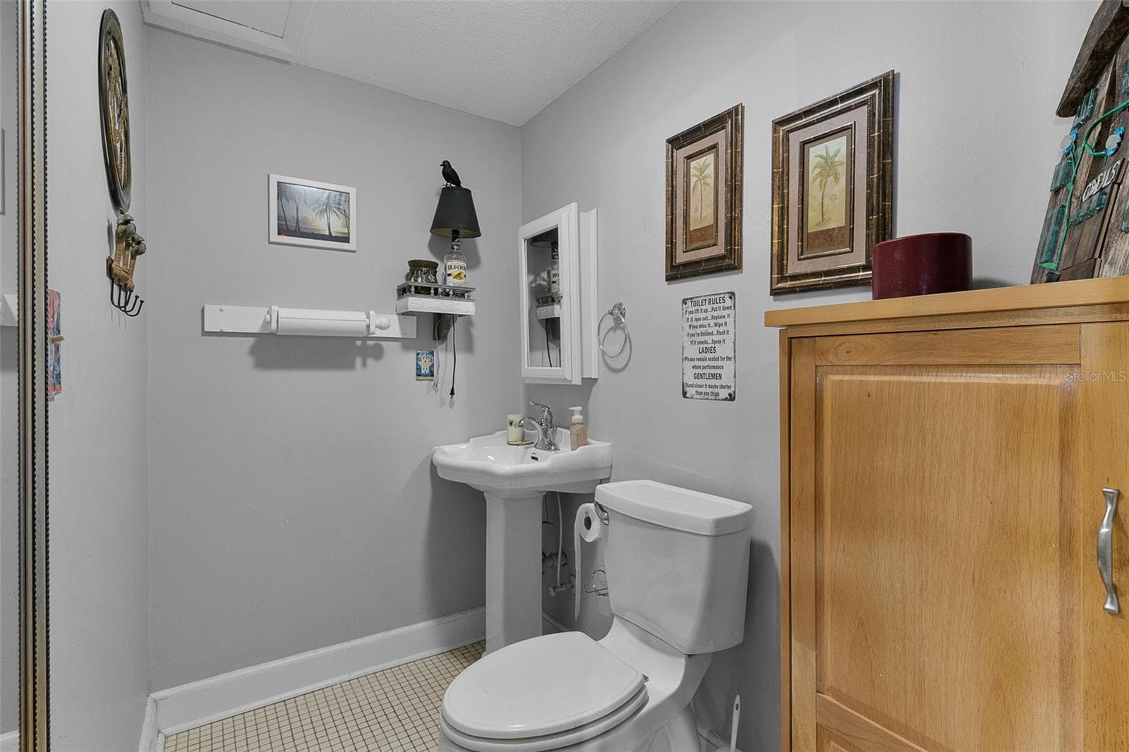 Single Family Residence at 521 E MIRROR LAKE DR, FRUITLAND PARK, photo 41 of 79