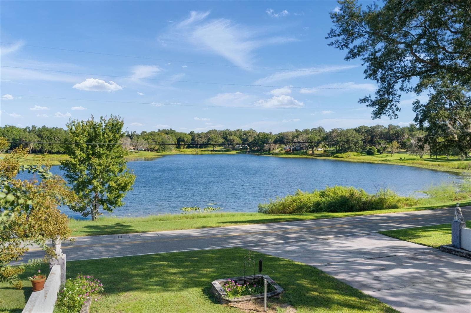 Single Family Residence at 521 E MIRROR LAKE DR, FRUITLAND PARK, photo 59 of 79